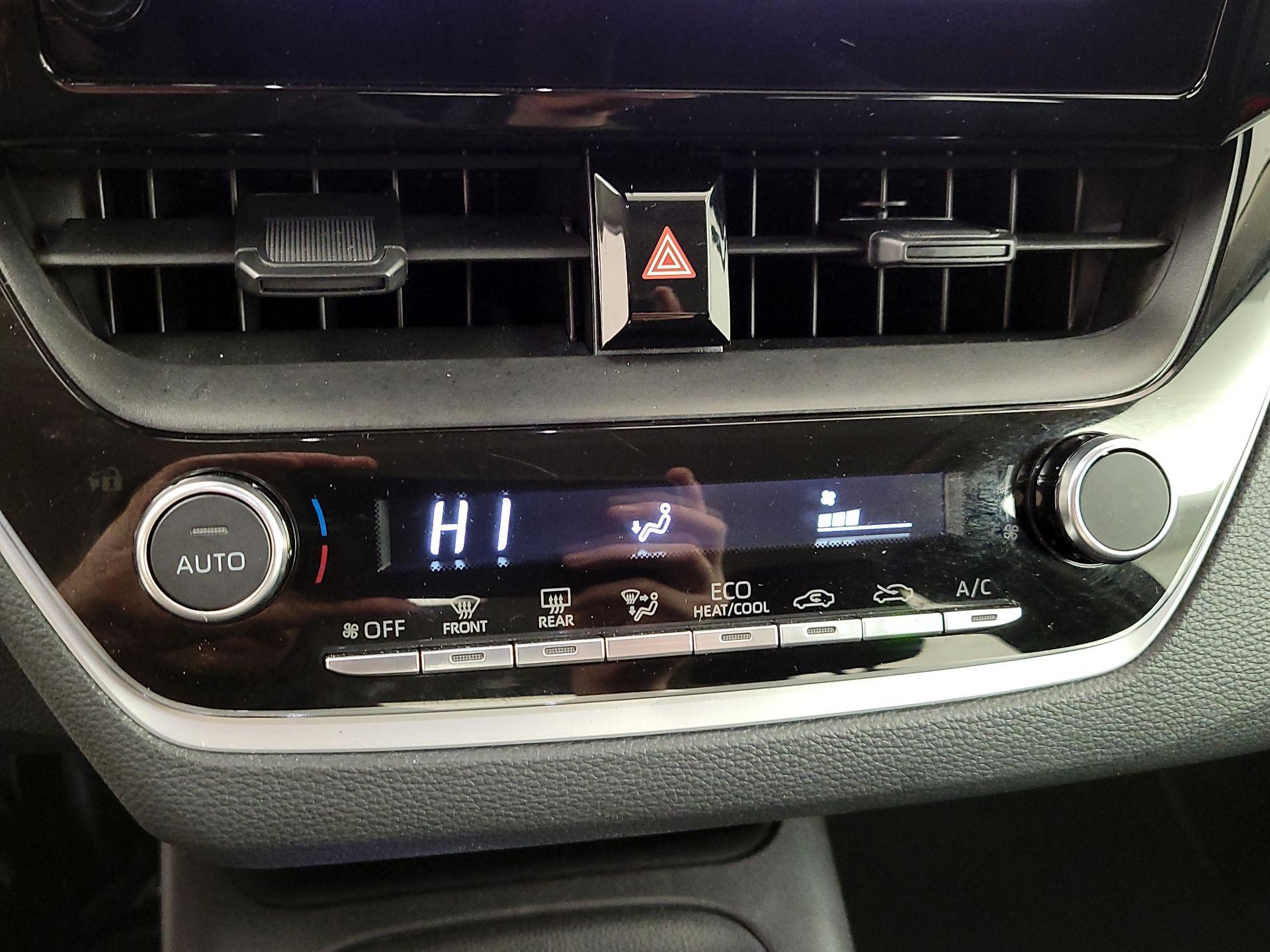 Thumbnail: 2025 Toyota Corolla - 16