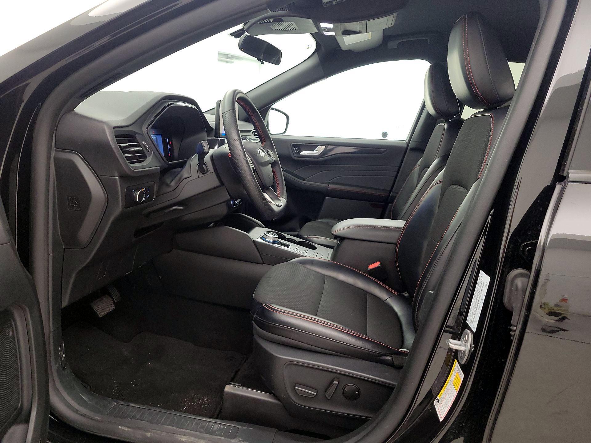 Thumbnail: 2025 Ford Escape - 11