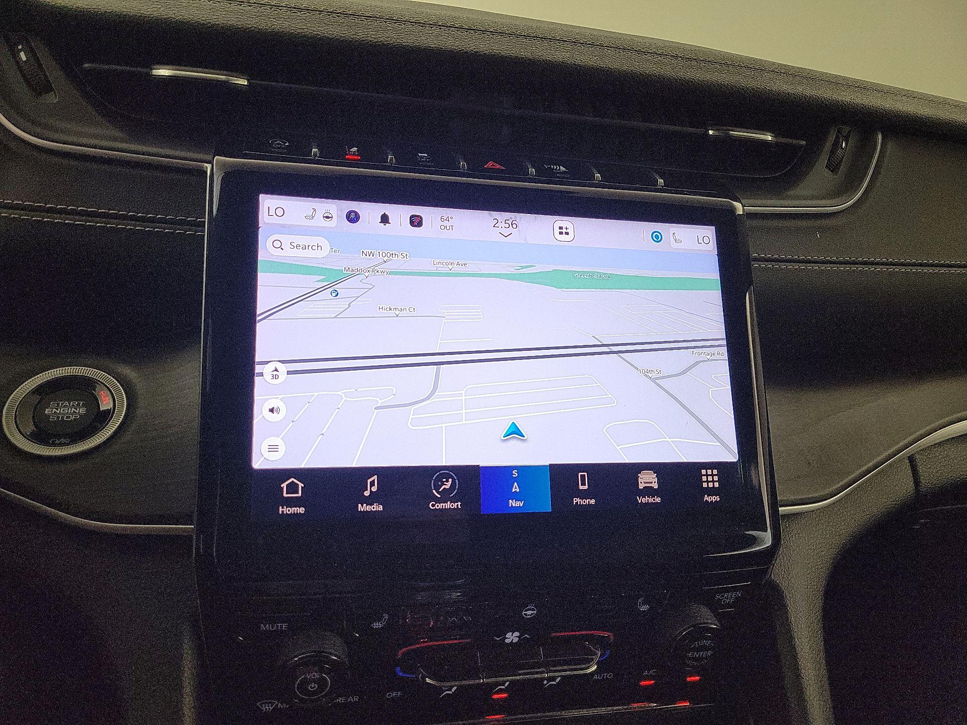 Thumbnail: 2023 Jeep Grand Cherokee - 14