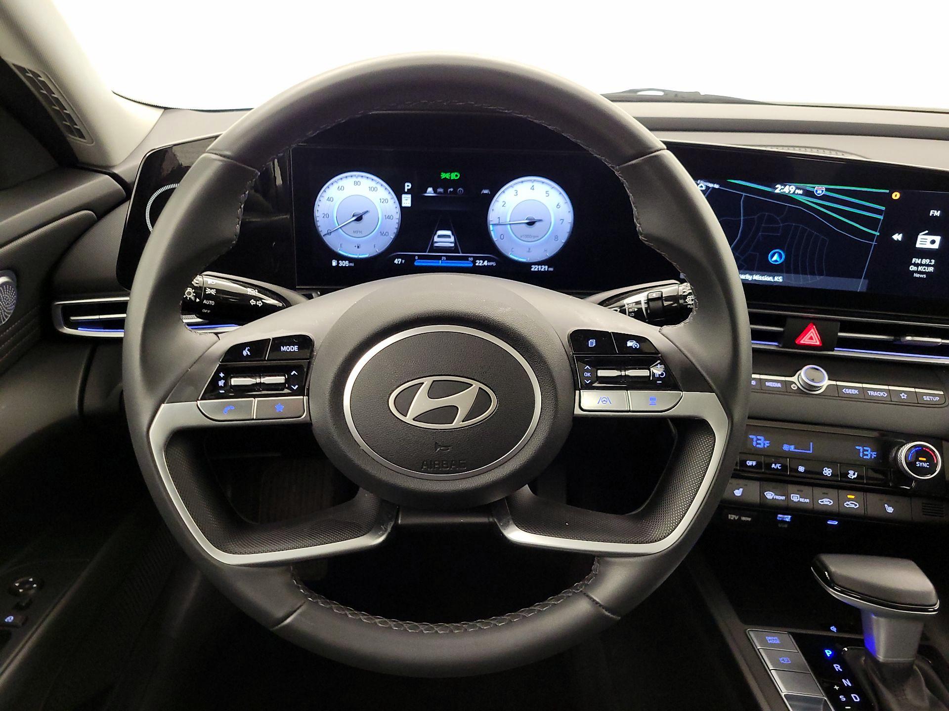 Thumbnail: 2025 Hyundai Elantra - 10