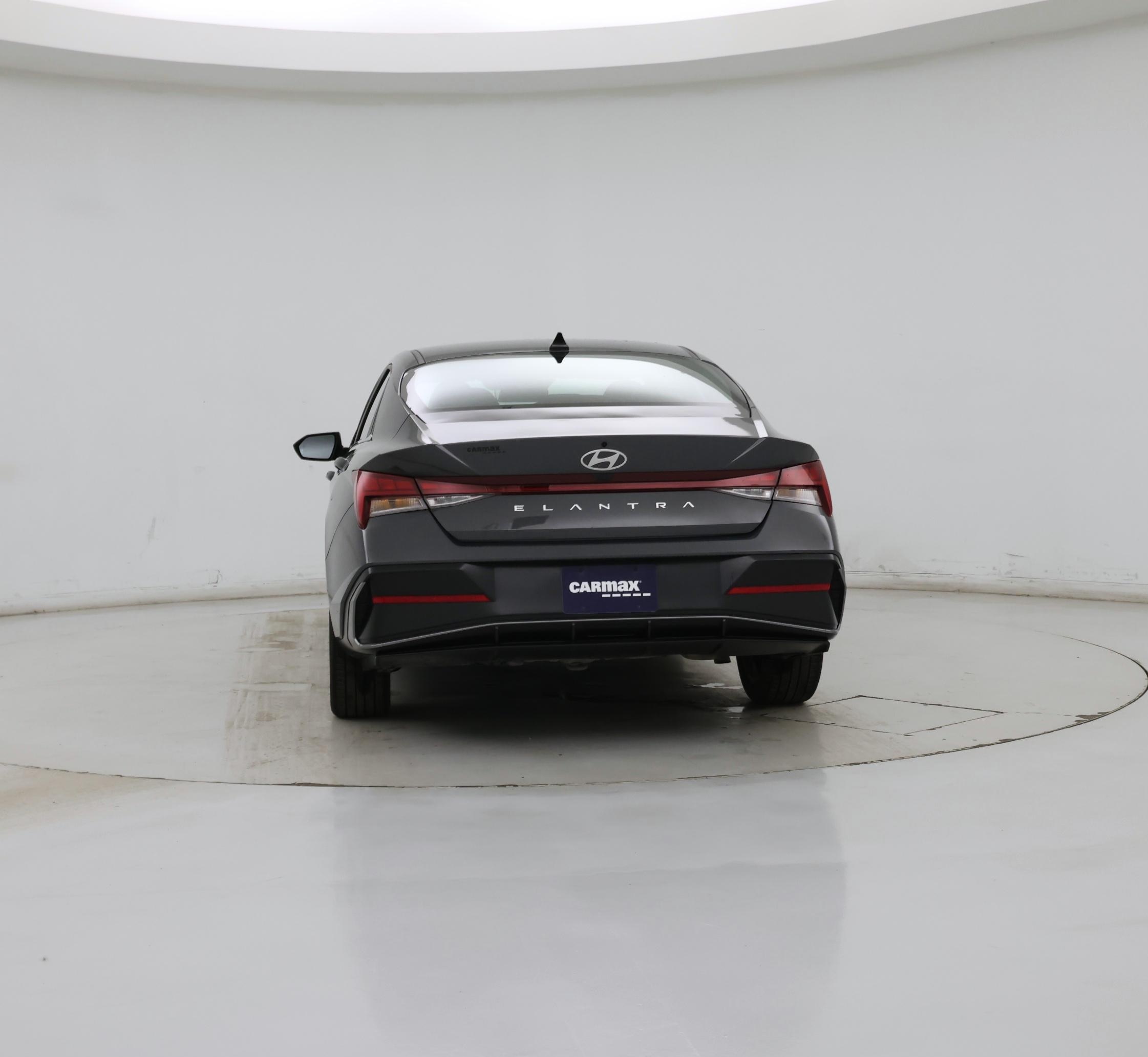 Thumbnail: 2025 Hyundai Elantra - 6