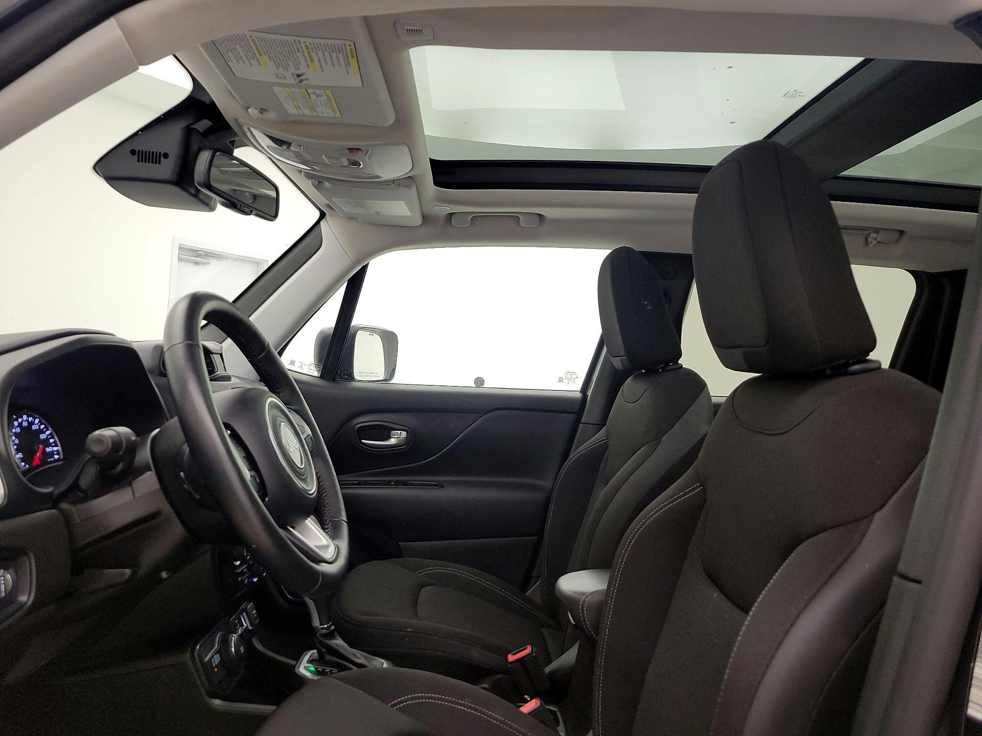 Thumbnail: 2023 Jeep Renegade - 20