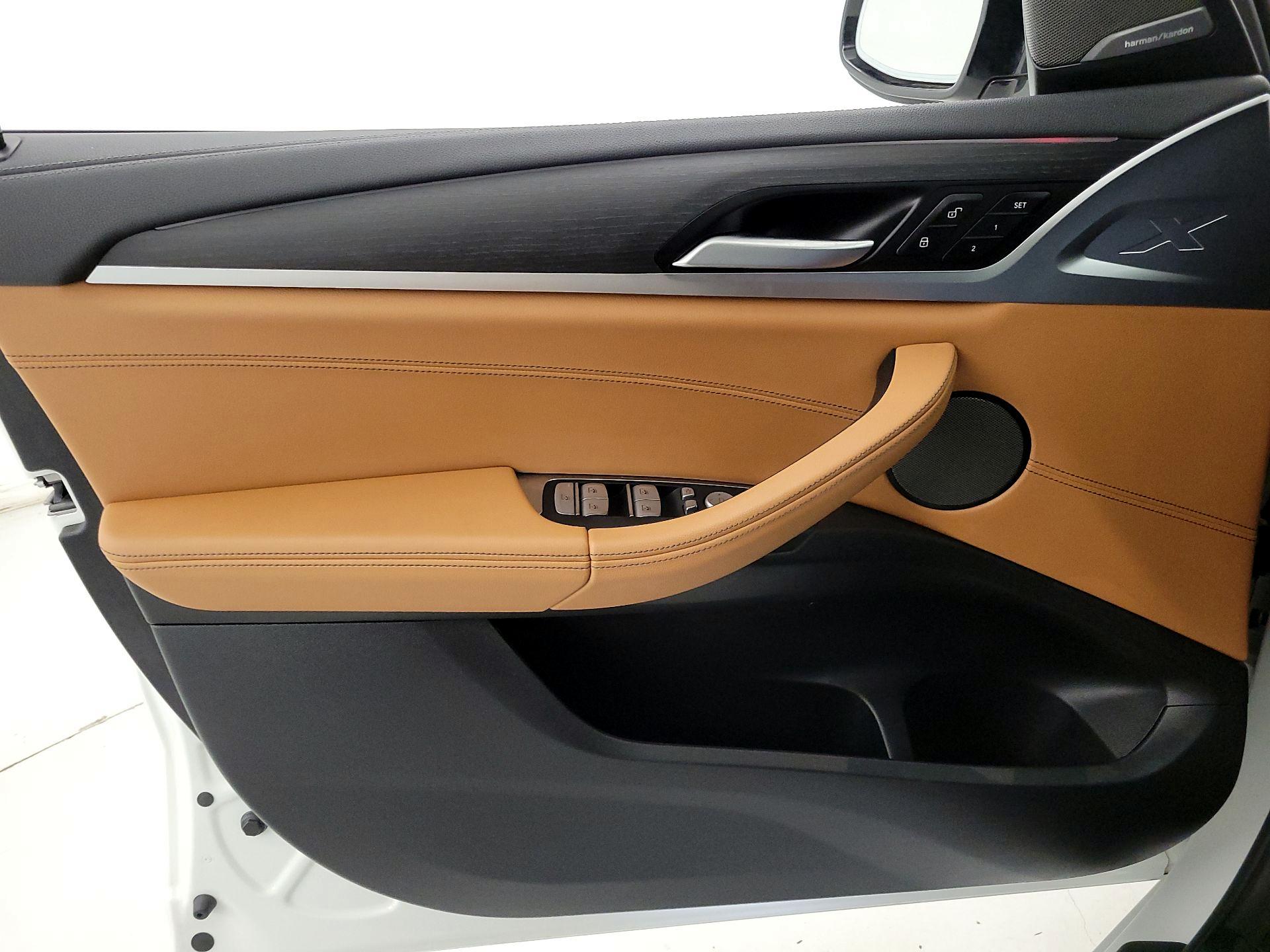 Thumbnail: 2022 BMW X3 - 12
