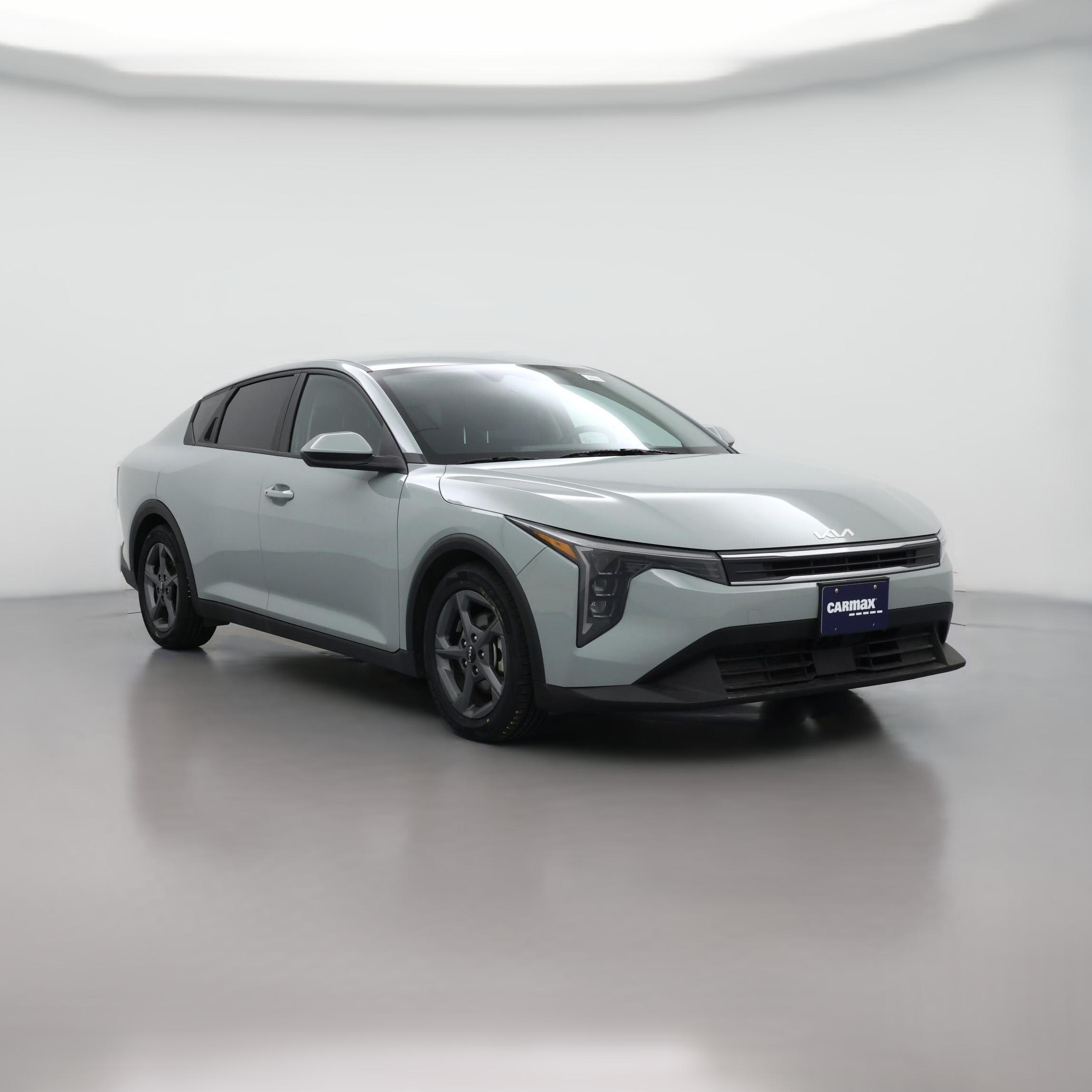 Thumbnail: 2025 Kia K4 - 1