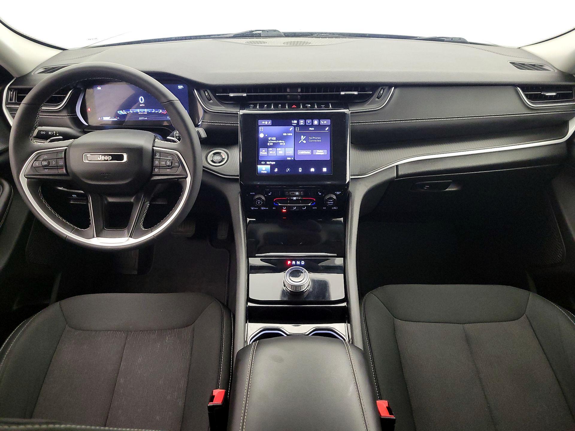 Thumbnail: 2023 Jeep Grand Cherokee - 9