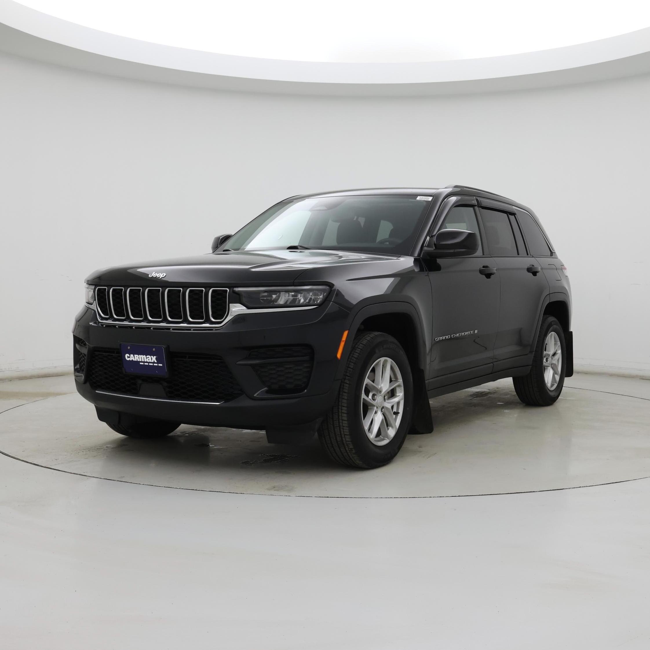 Thumbnail: 2023 Jeep Grand Cherokee - 4