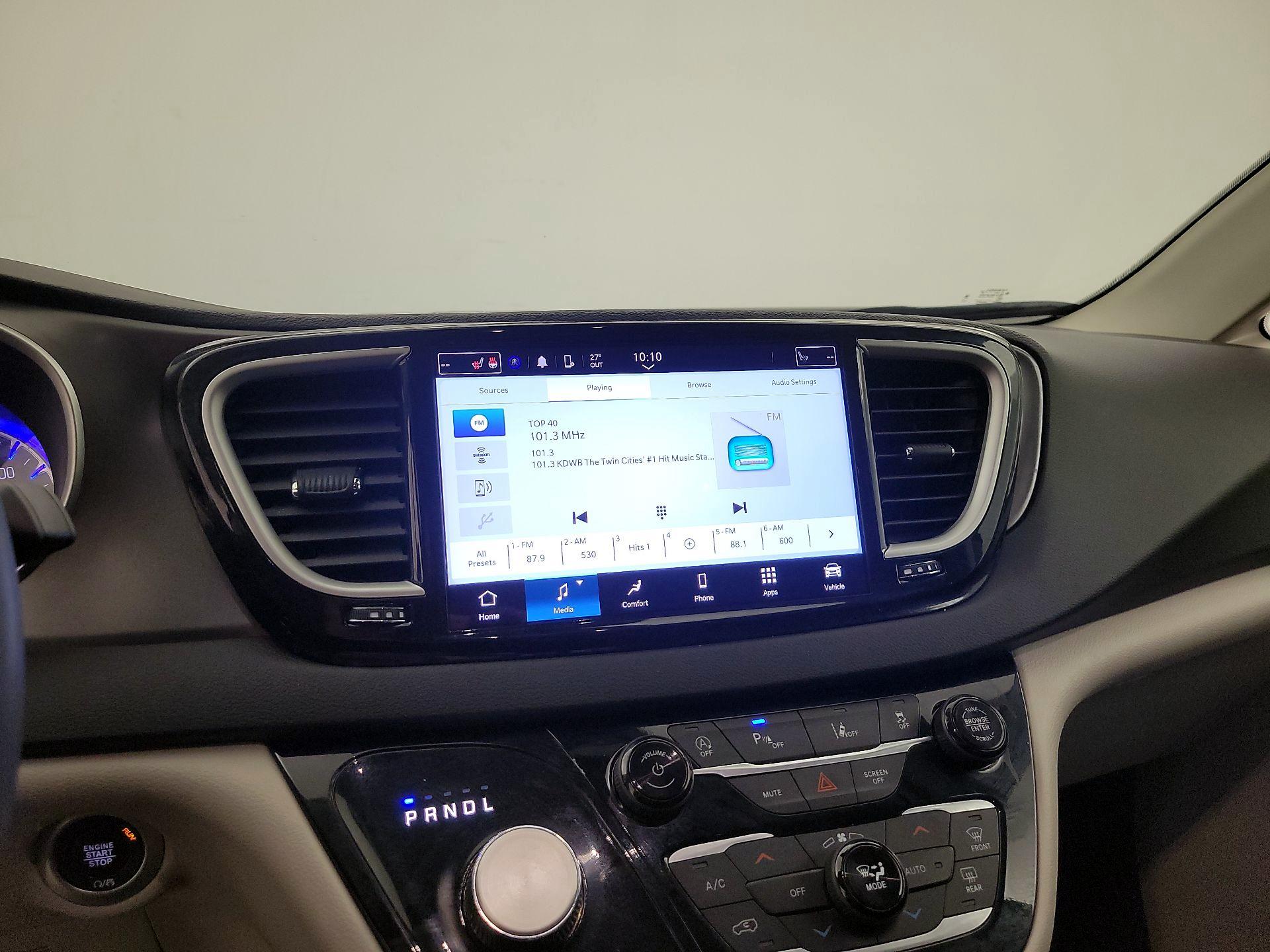 Thumbnail: 2024 Chrysler Pacifica - 15