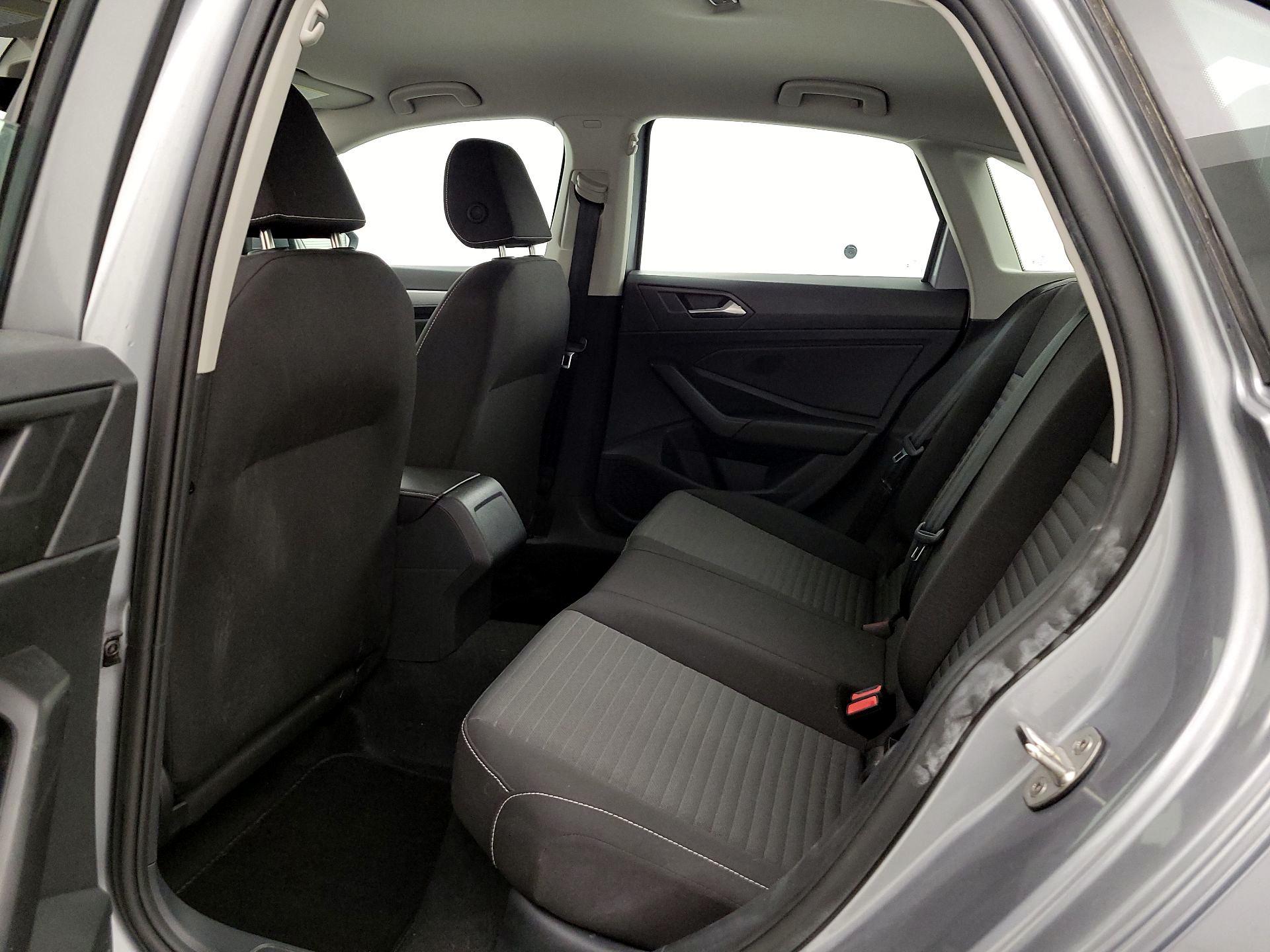 Thumbnail: 2025 Volkswagen Jetta - 19