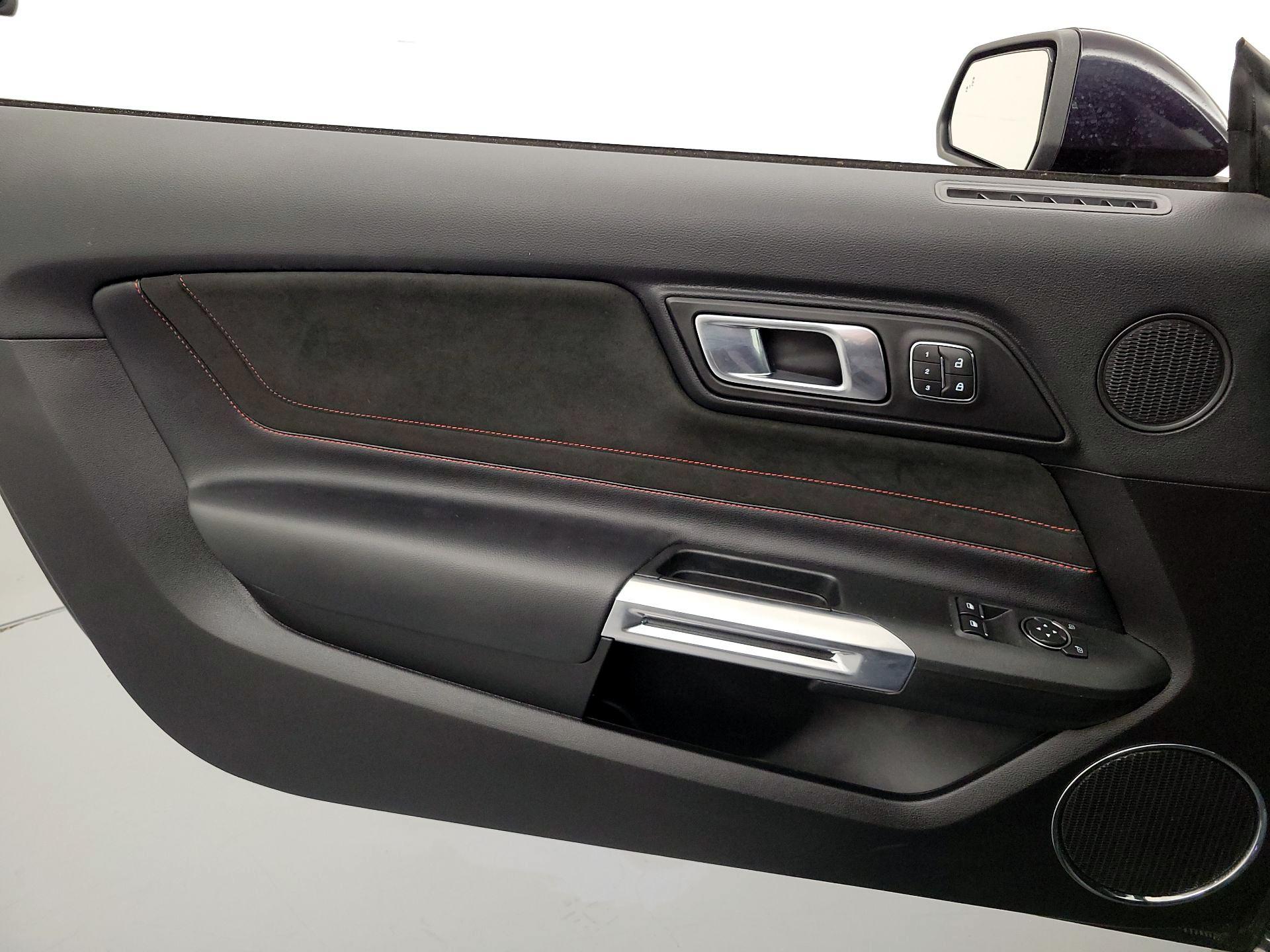 Thumbnail: 2022 Ford Mustang - 12