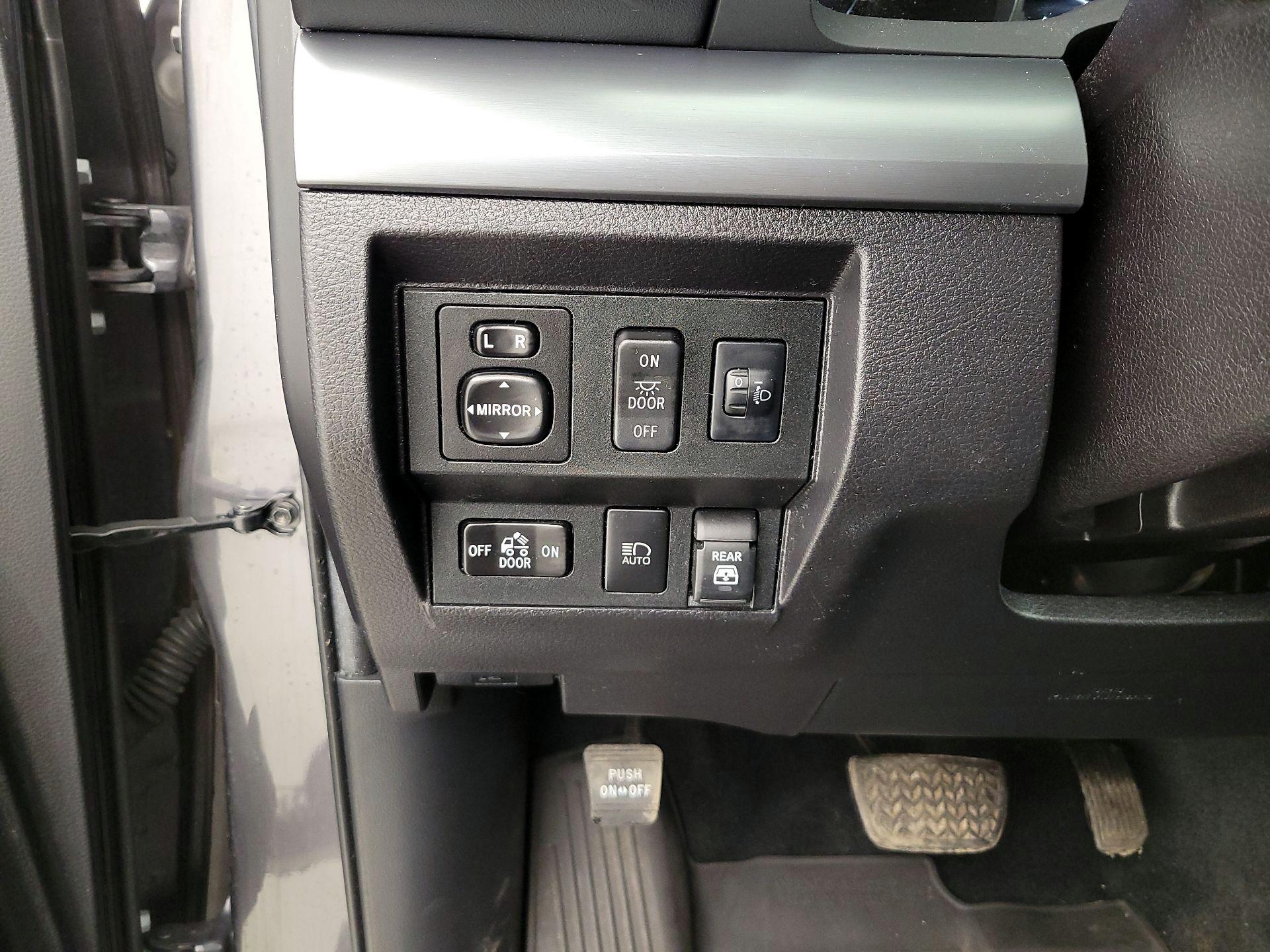 Thumbnail: 2021 Toyota Tundra - 13