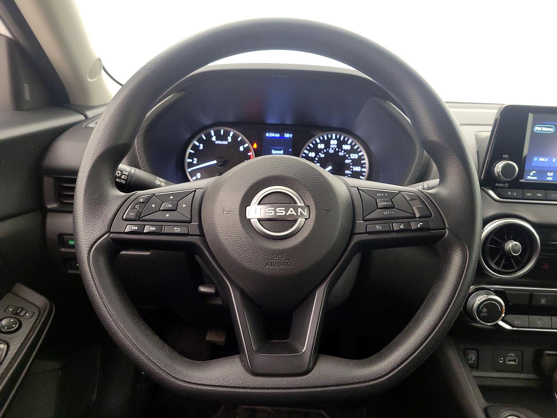 Thumbnail: 2024 Nissan Sentra - 10