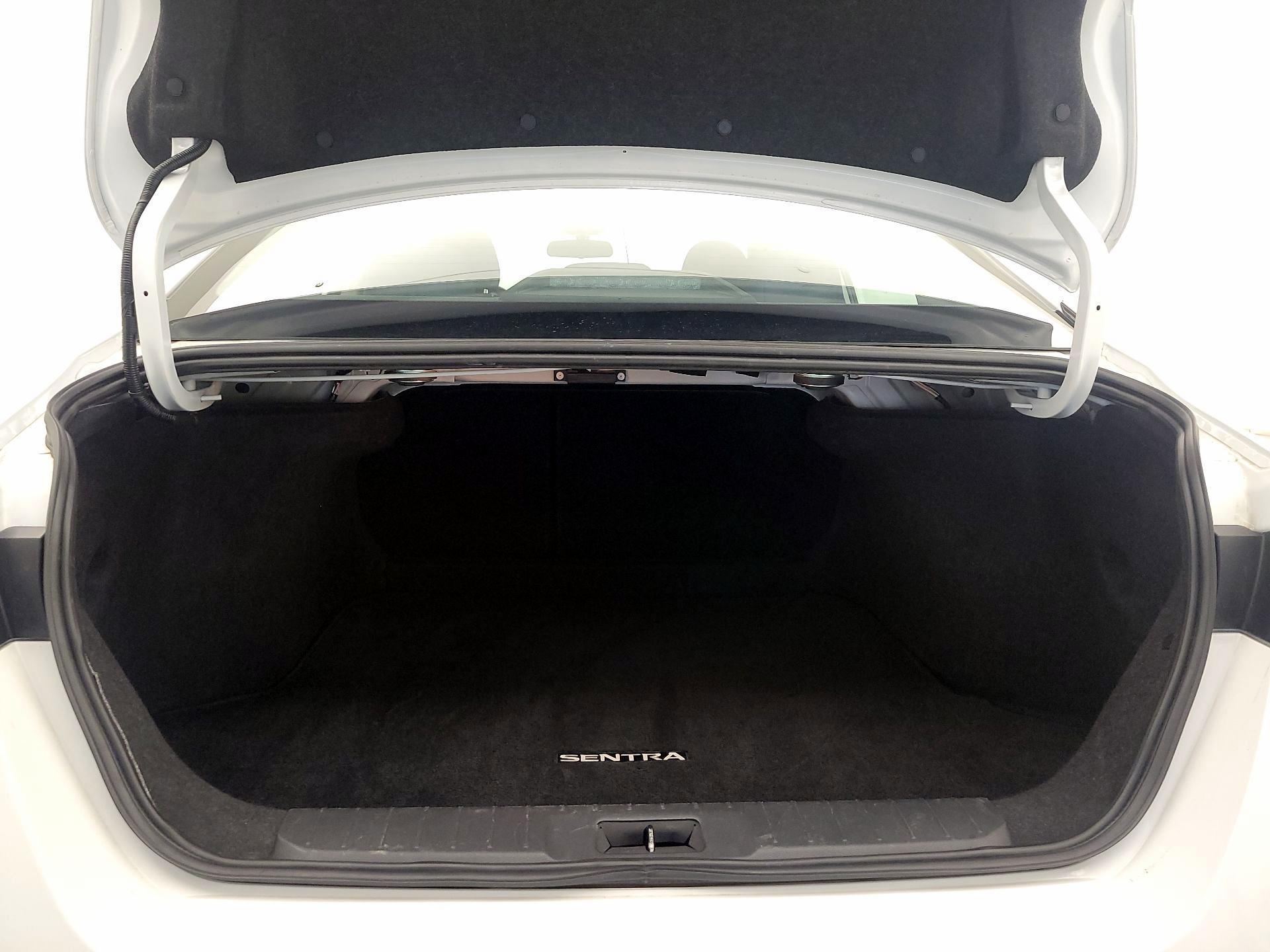 Thumbnail: 2024 Nissan Sentra - 20