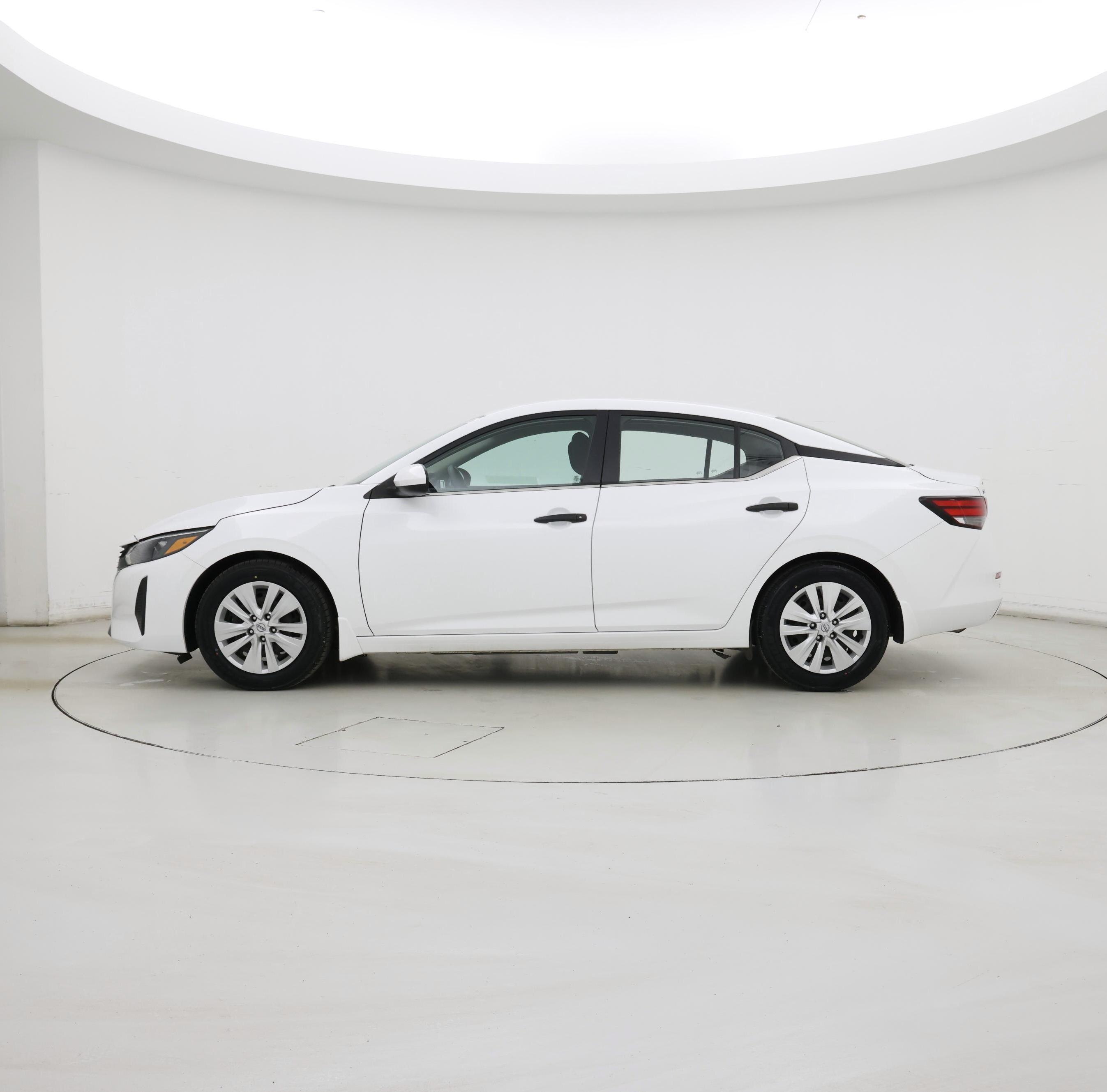 Thumbnail: 2024 Nissan Sentra - 3