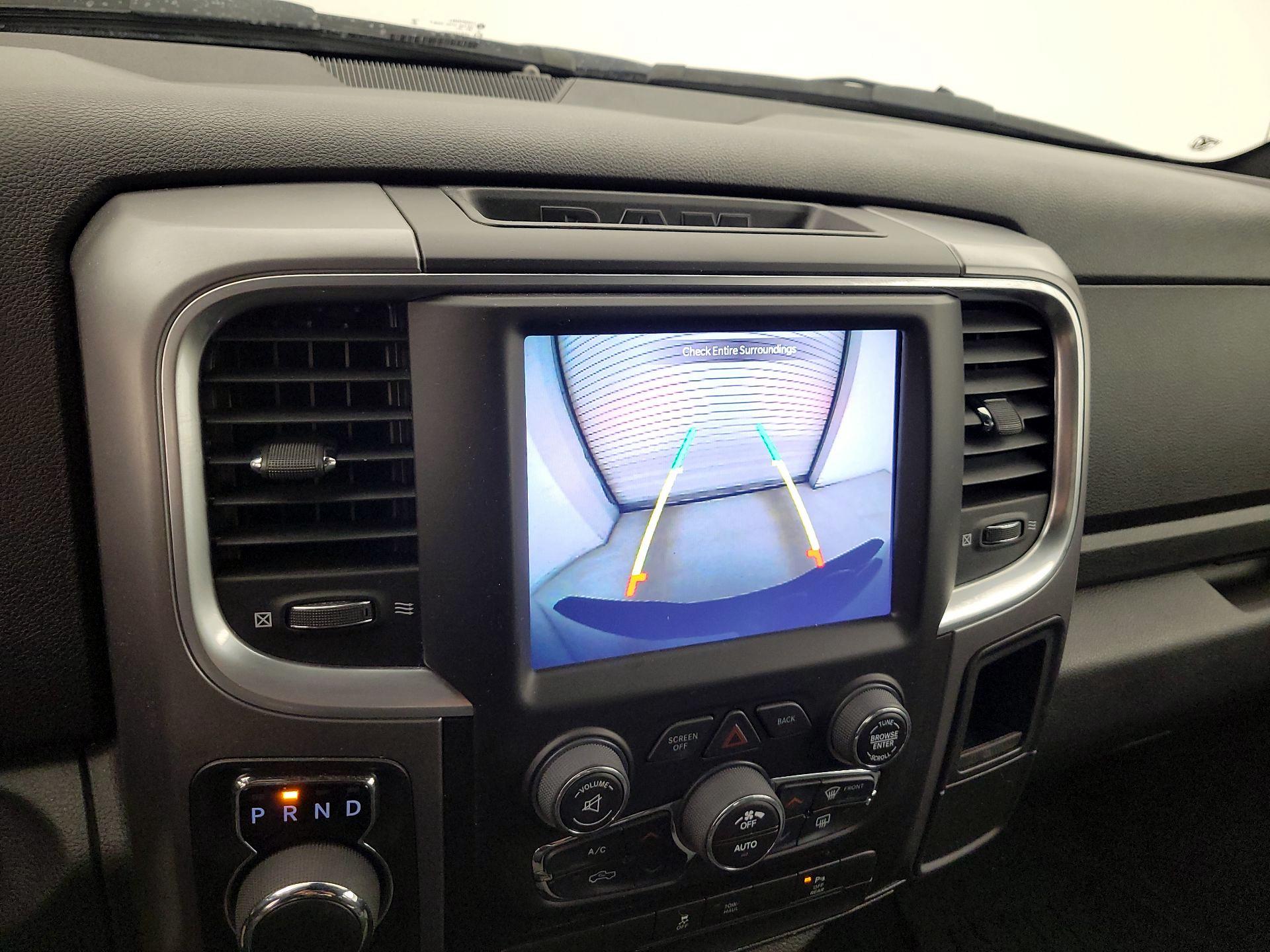 Thumbnail: 2022 RAM 1500 Classic - 14