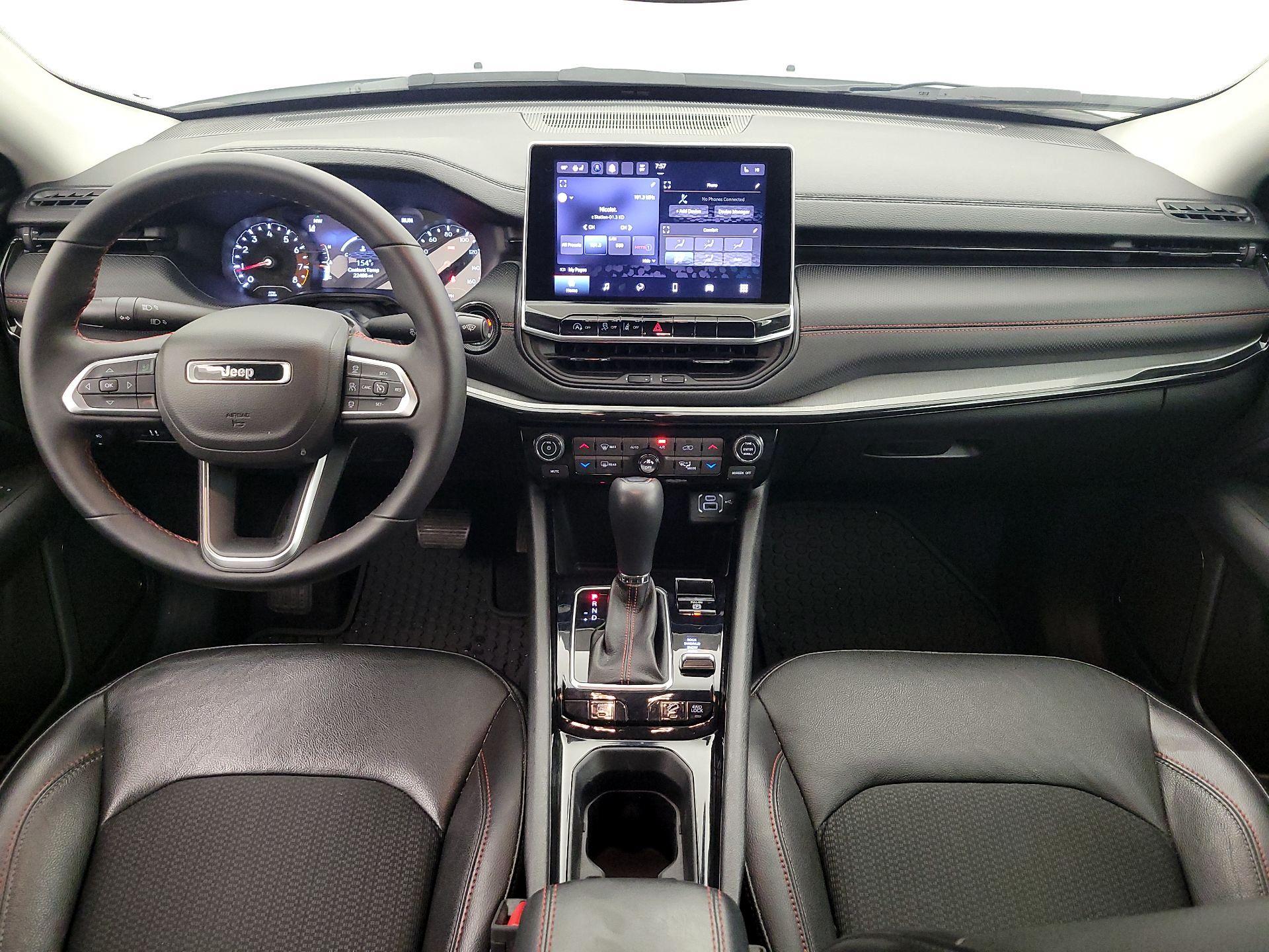 Thumbnail: 2022 Jeep Compass - 9