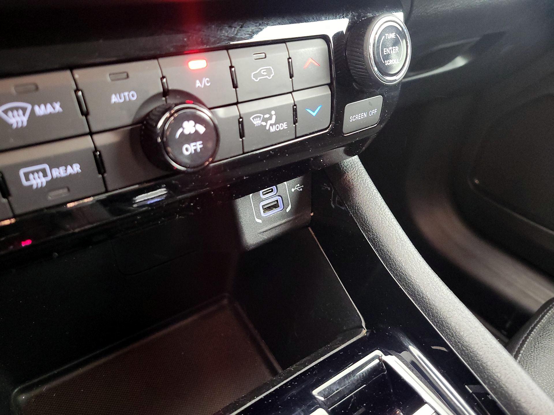 Thumbnail: 2022 Jeep Compass - 18