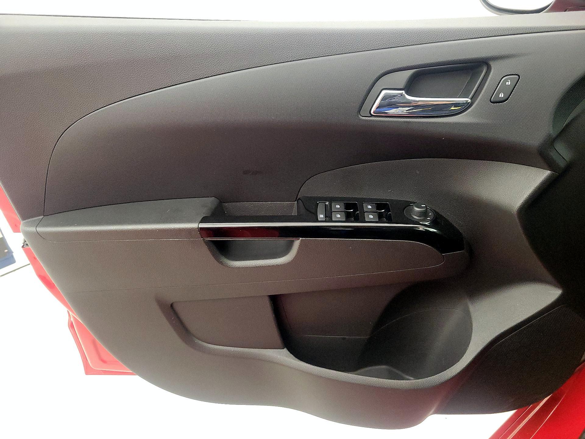 Thumbnail: 2020 Chevrolet Sonic - 12