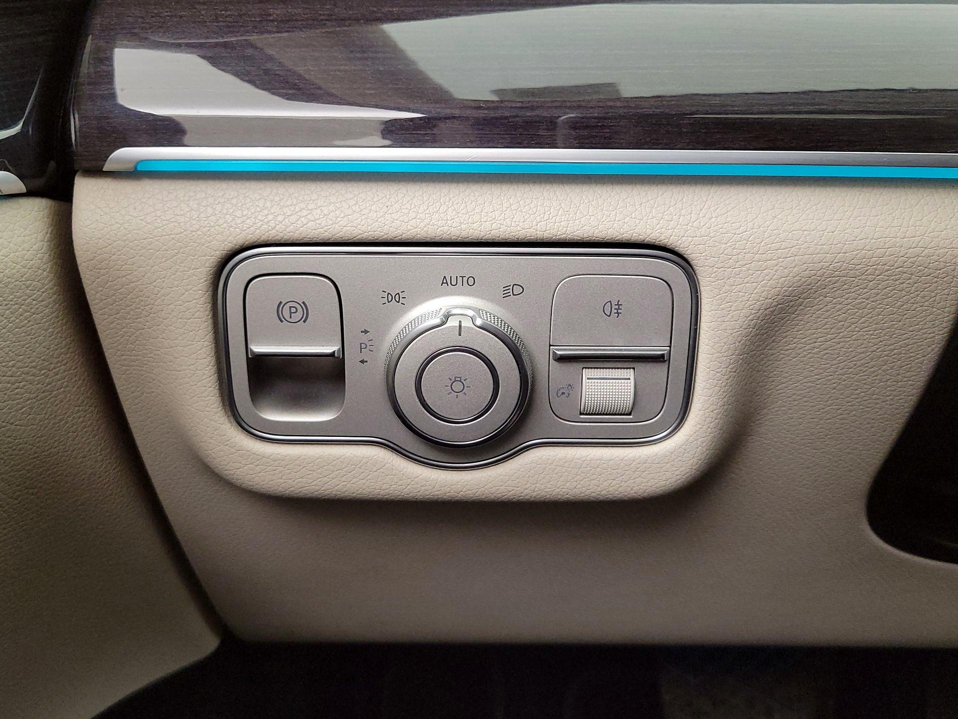 Thumbnail: 2022 Mercedes-Benz GLE - 13