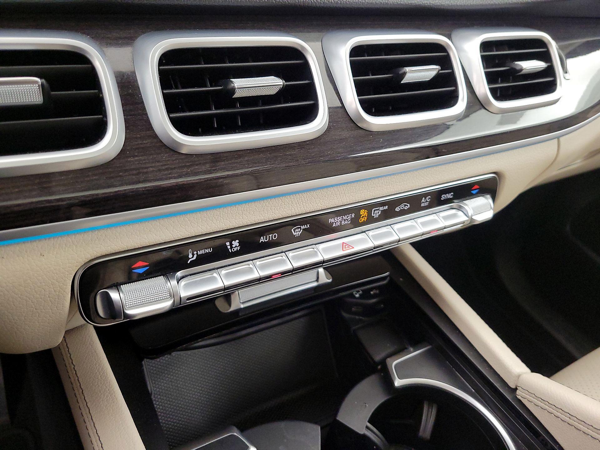 Thumbnail: 2022 Mercedes-Benz GLE - 17