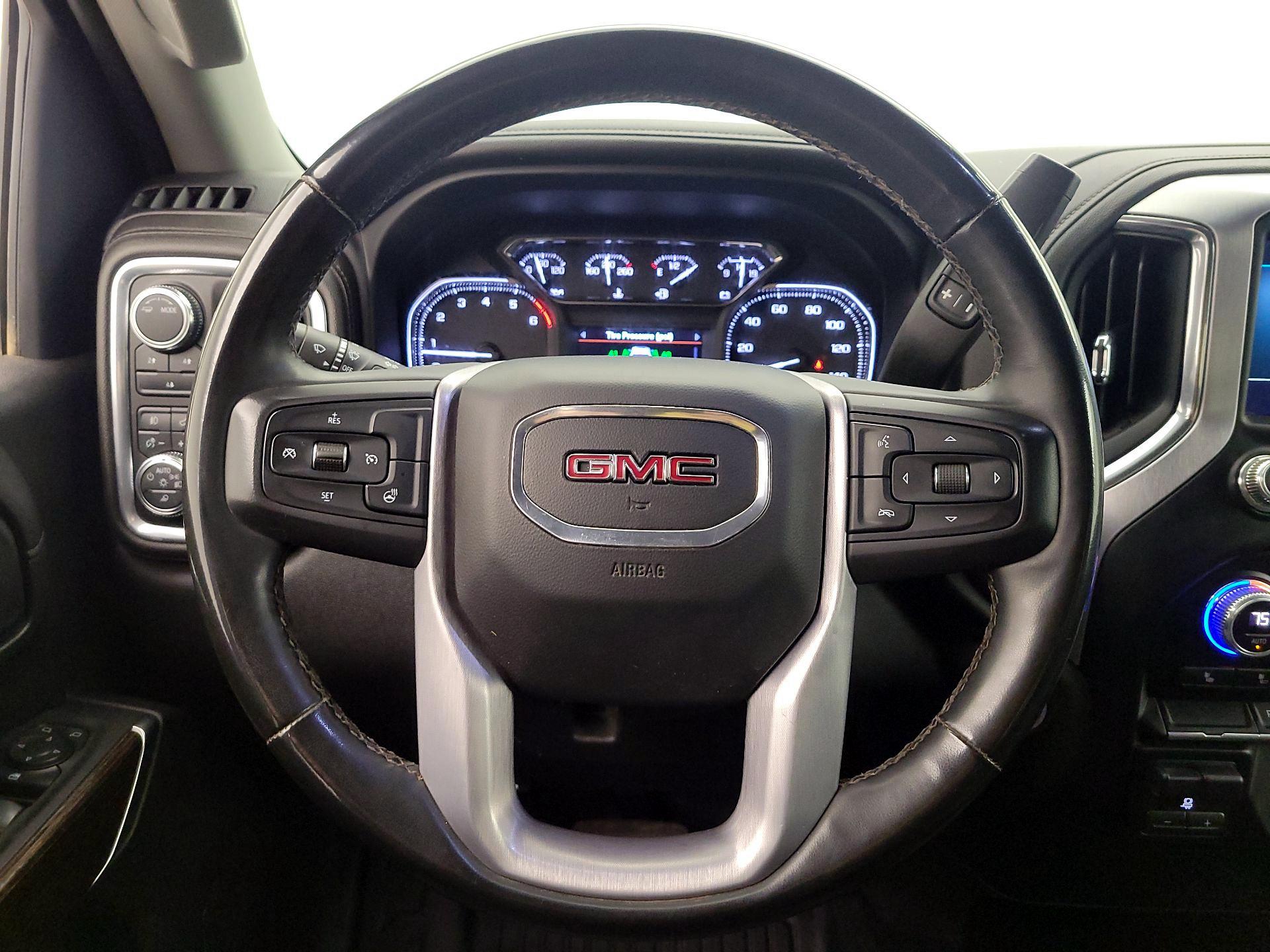 Thumbnail: 2023 GMC Sierra 3500 - 10