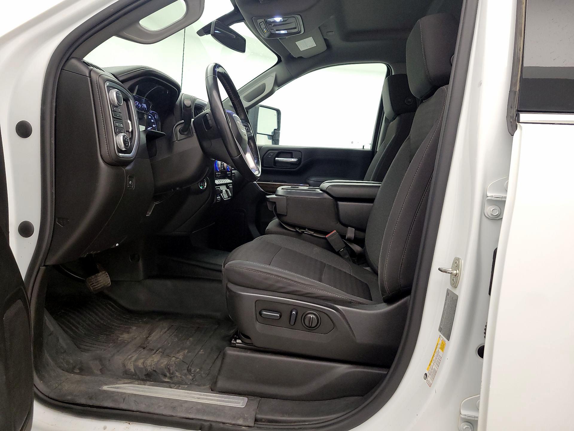 Thumbnail: 2023 GMC Sierra 3500 - 11