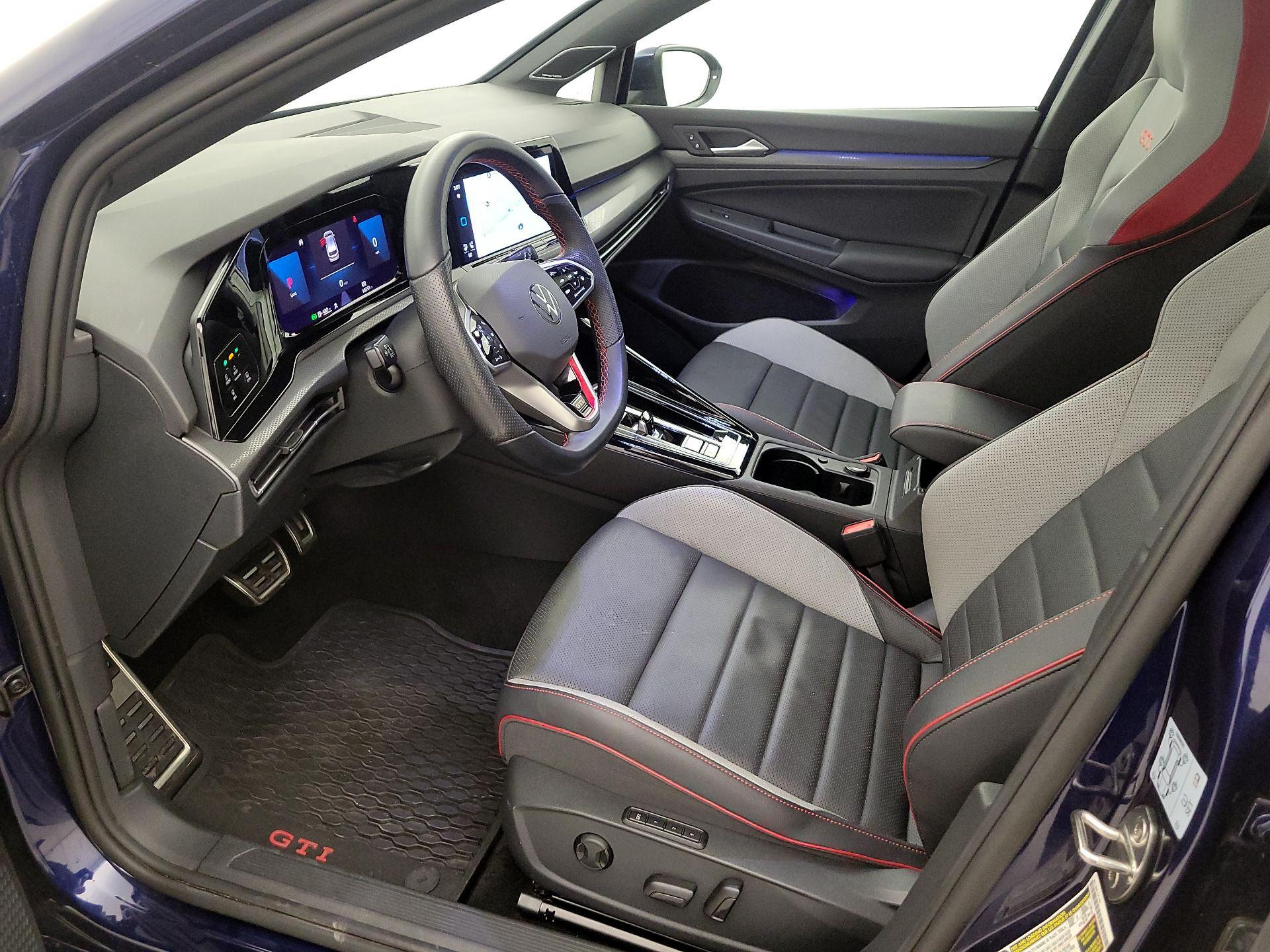Thumbnail: 2023 Volkswagen Golf - 11