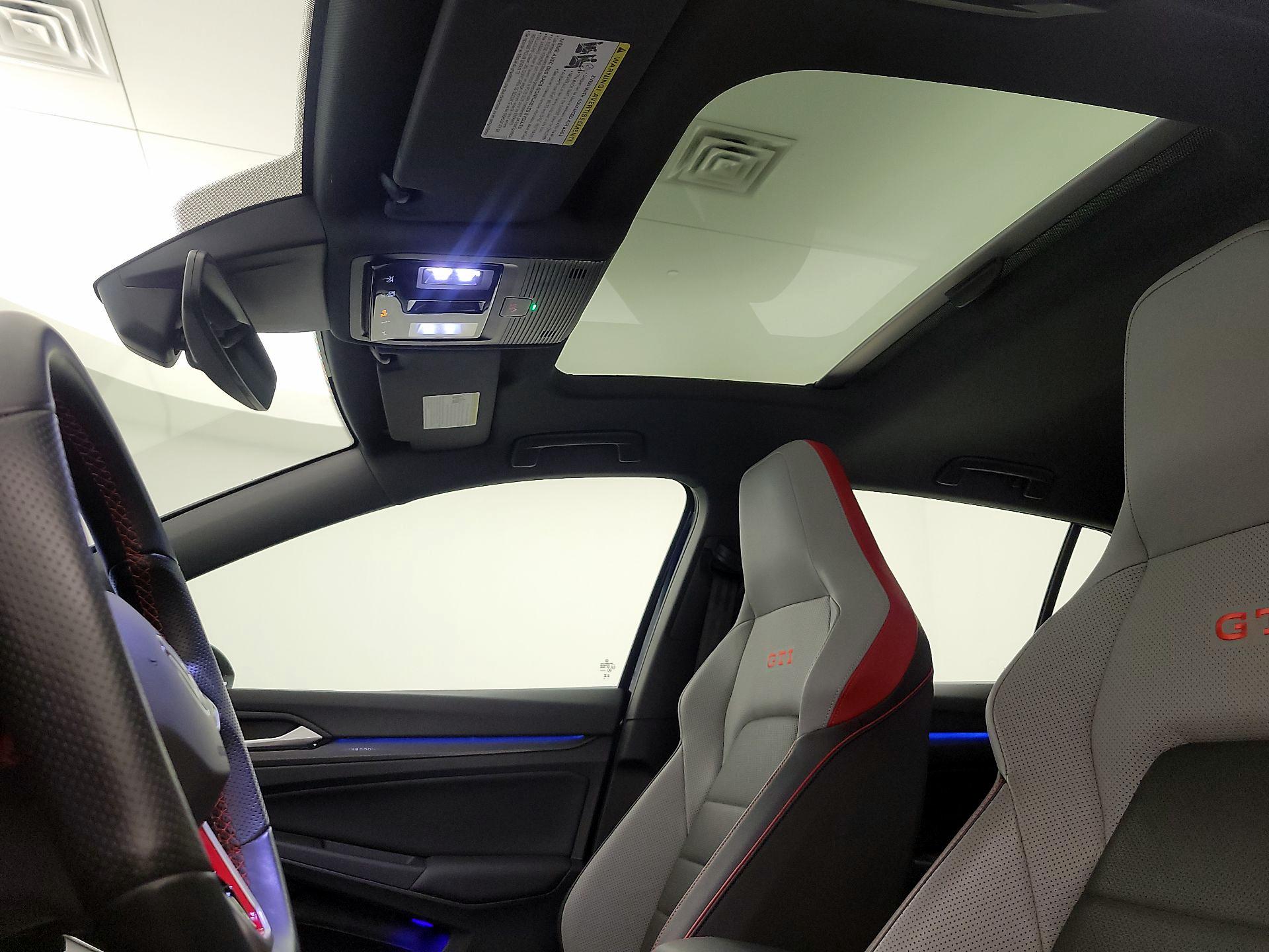 Thumbnail: 2023 Volkswagen Golf - 20