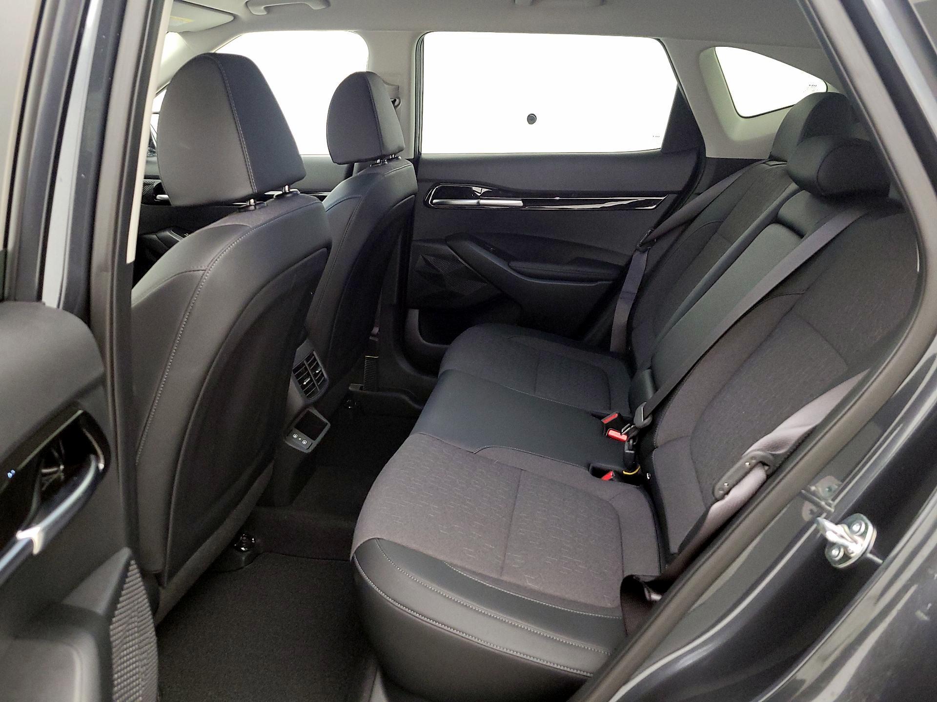 Thumbnail: 2025 Kia Seltos - 20