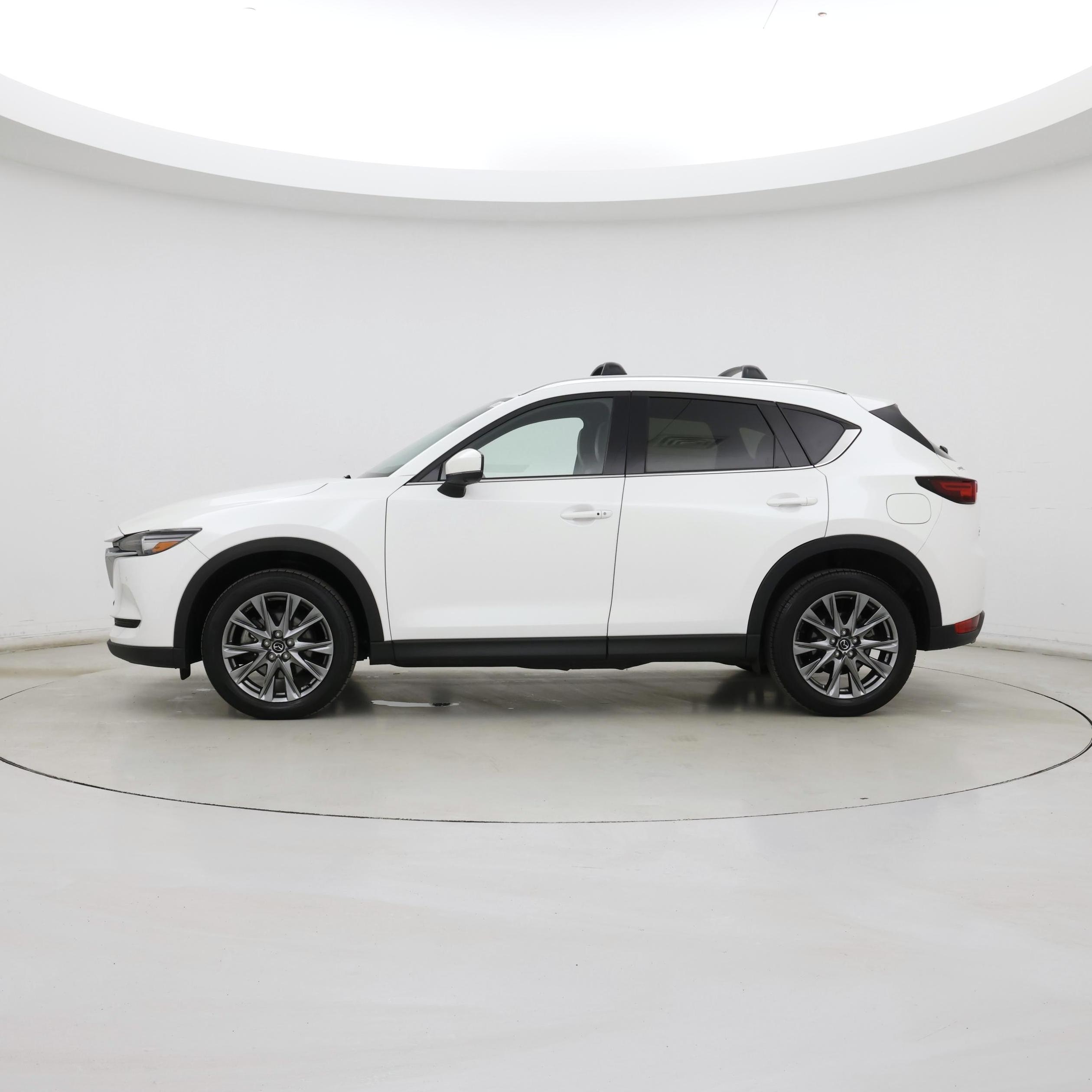 Thumbnail: 2021 Mazda CX-5 - 3
