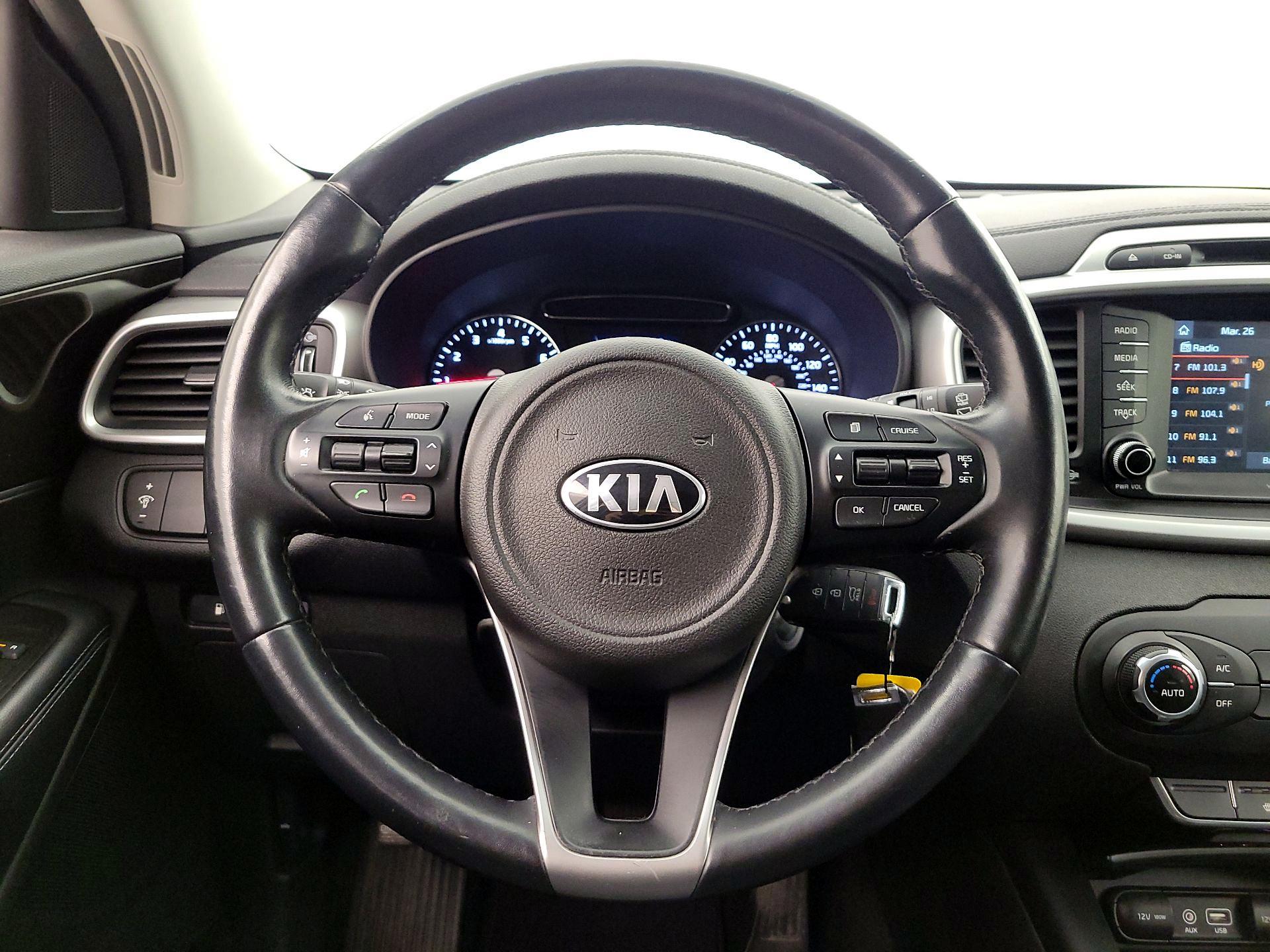 Thumbnail: 2018 Kia Sorento - 10