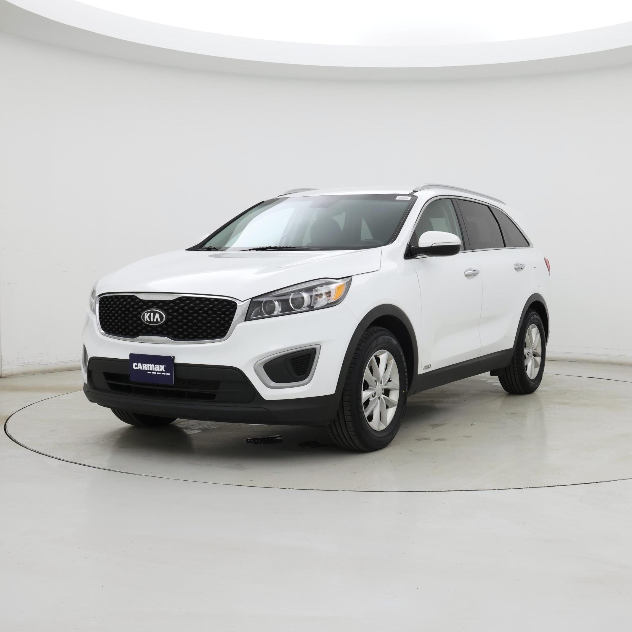 Thumbnail: 2018 Kia Sorento - 4