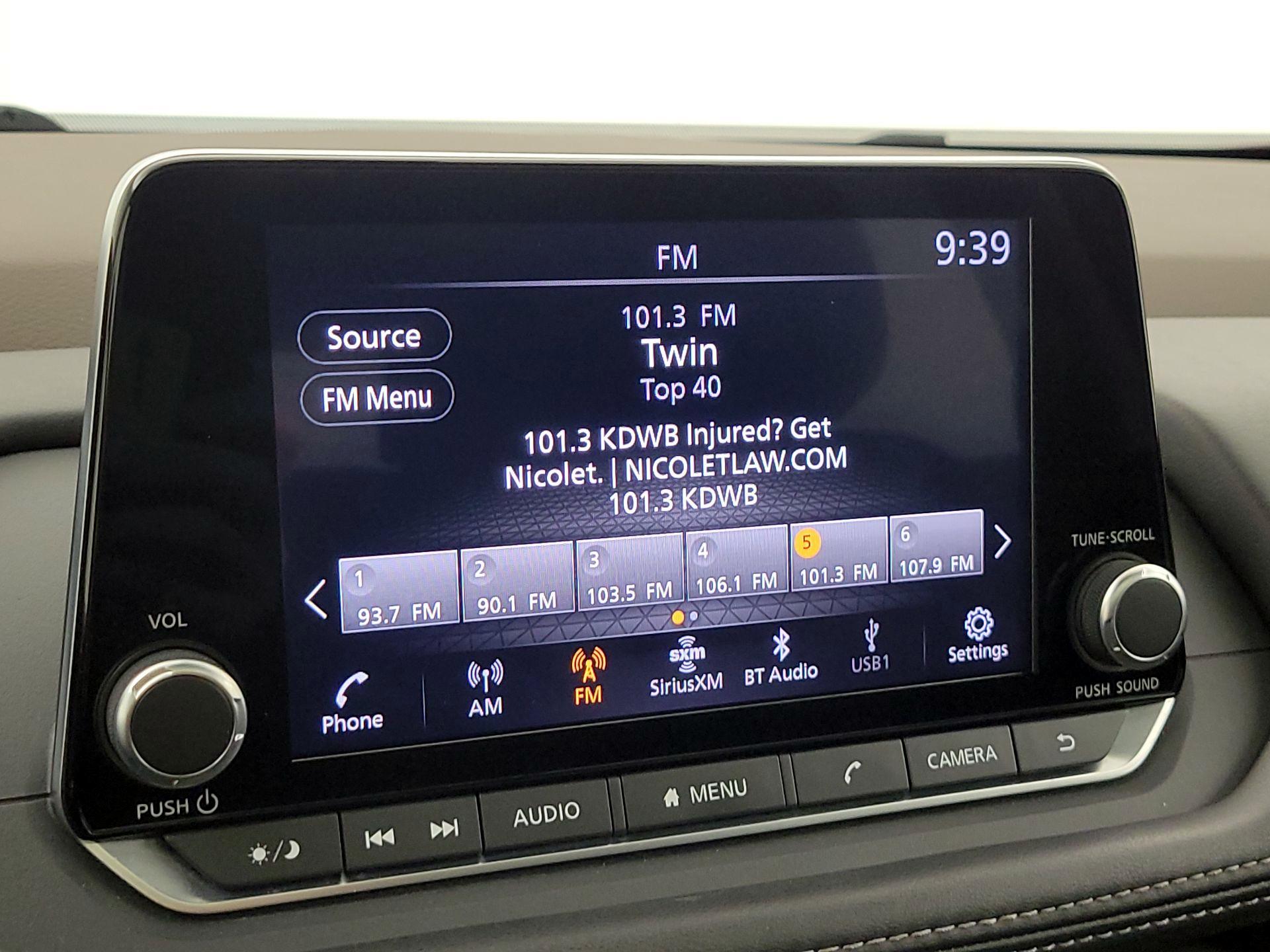 Thumbnail: 2023 Nissan Rogue - 15