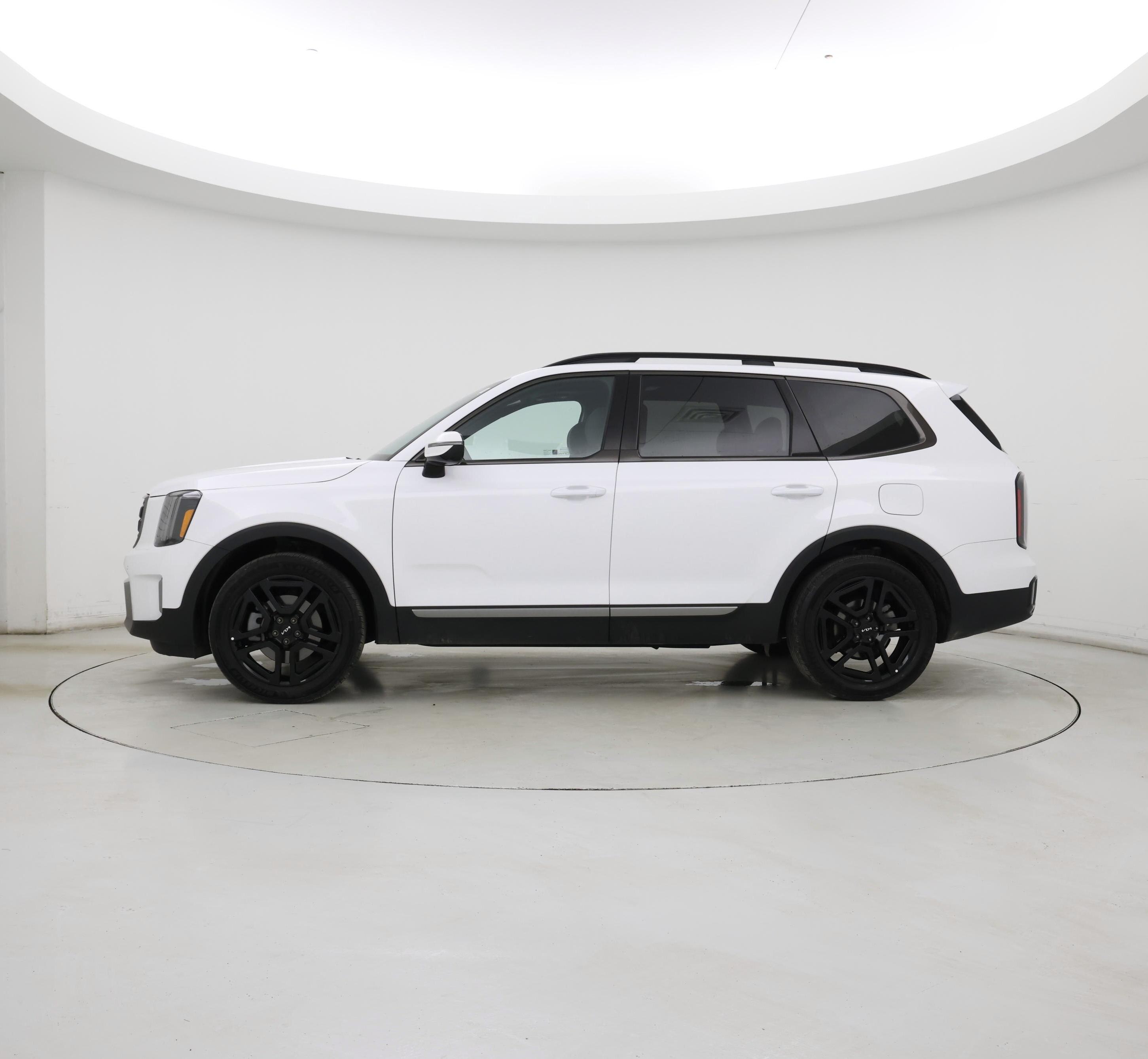 Thumbnail: 2023 Kia Telluride - 3
