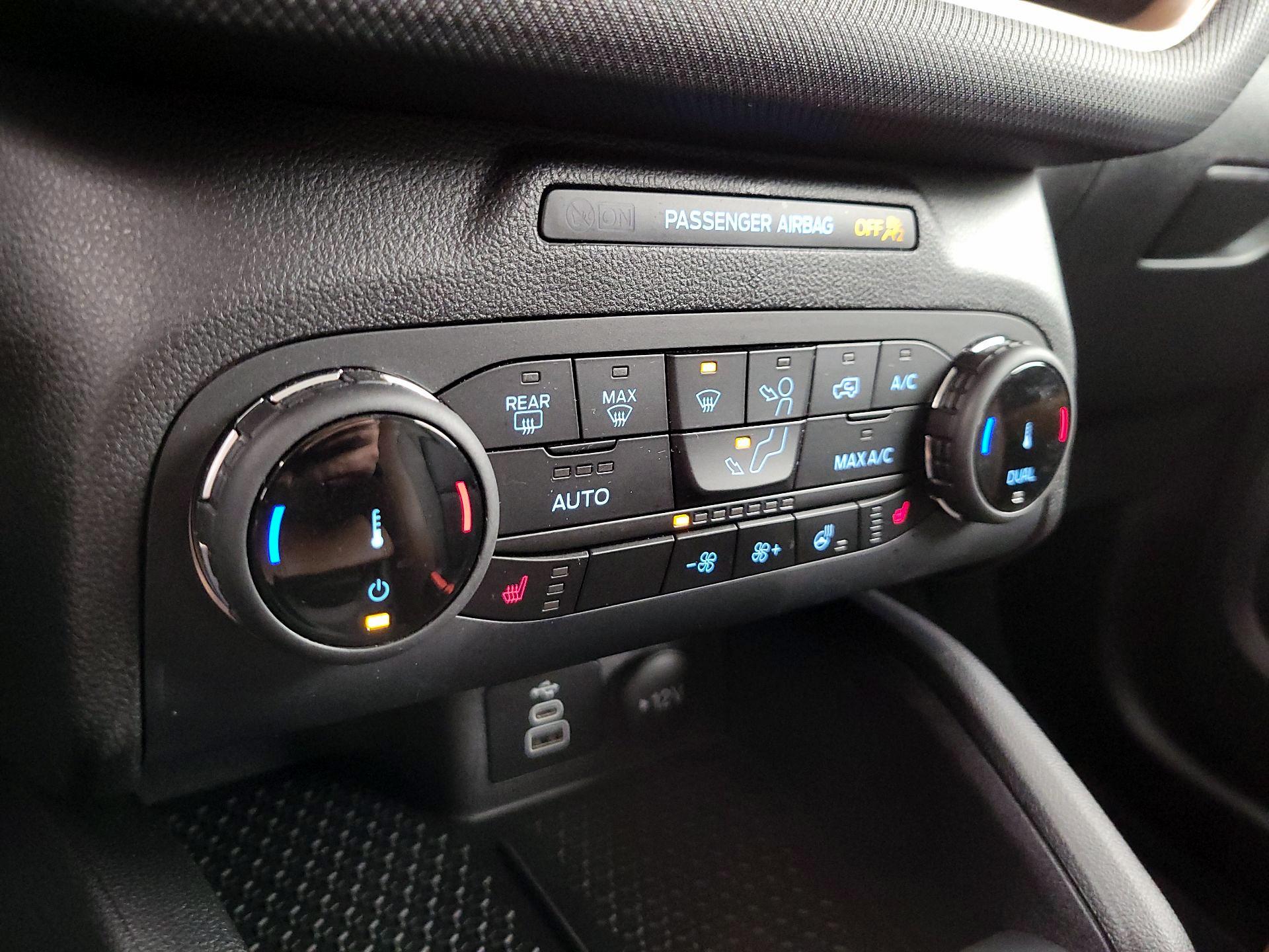 Thumbnail: 2024 Ford Bronco Sport - 16