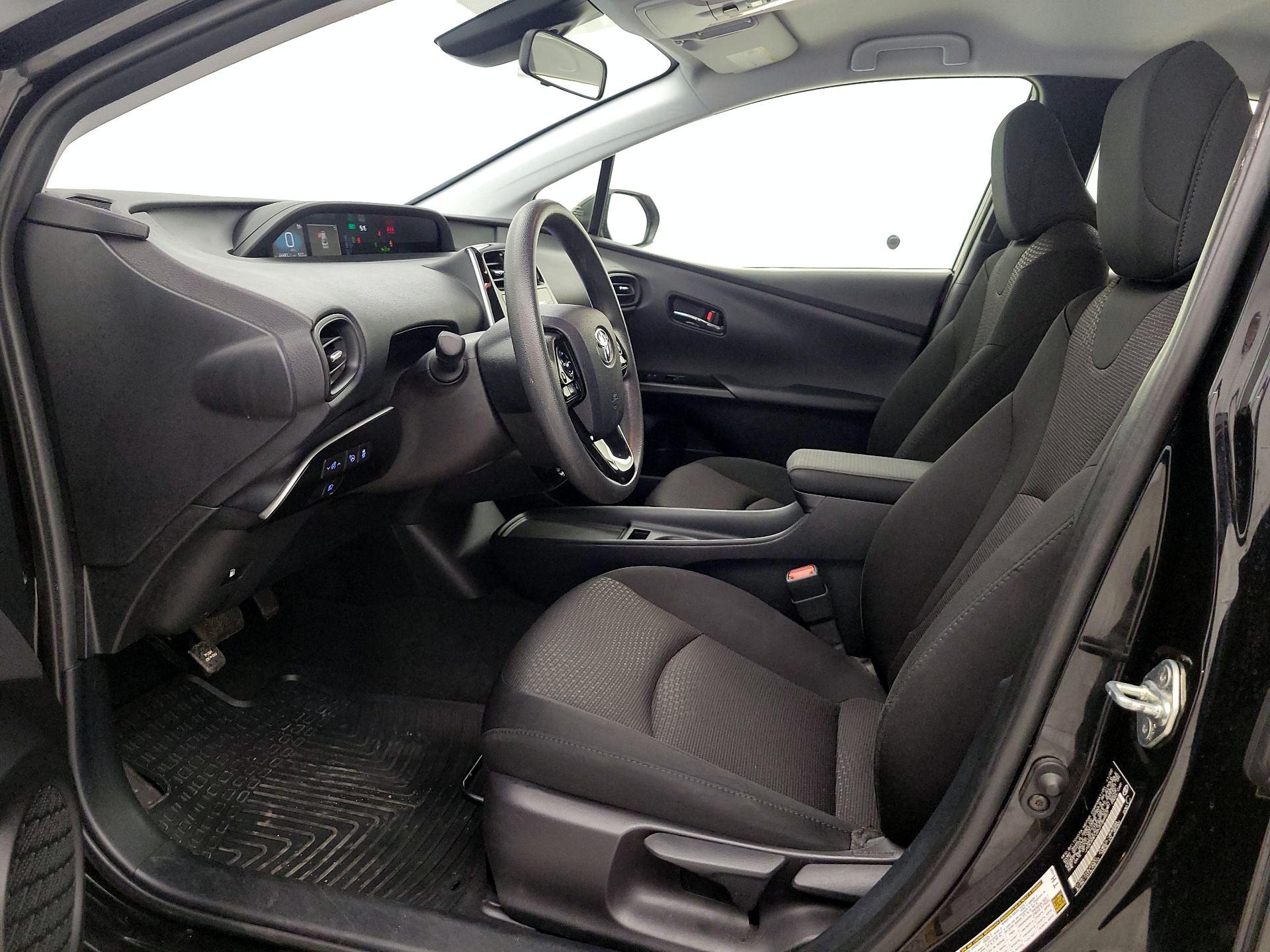 Thumbnail: 2022 Toyota Prius - 11