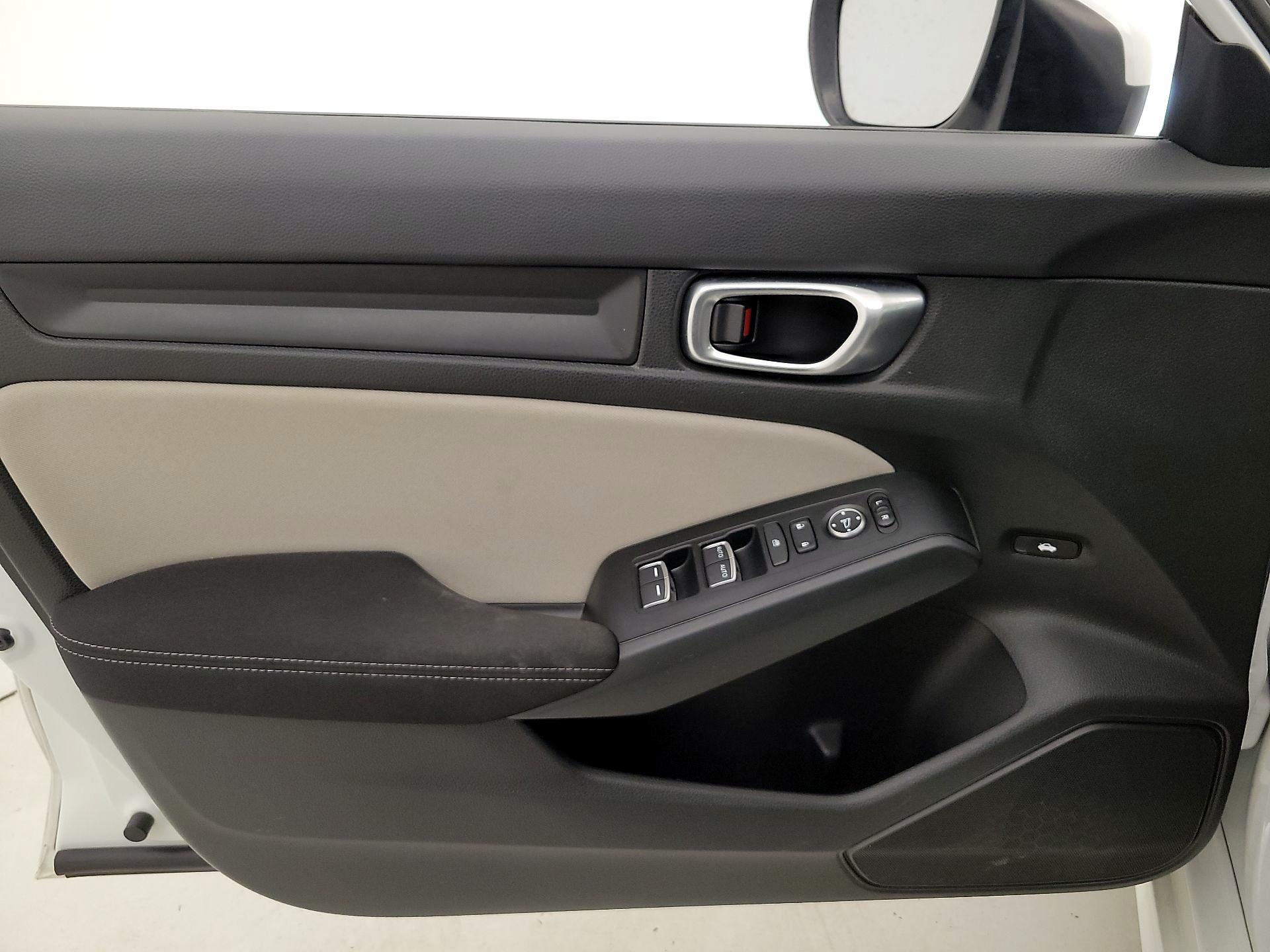 Thumbnail: 2023 Honda Civic - 12