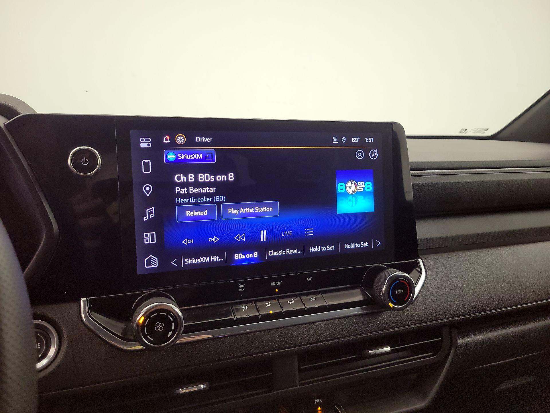 Thumbnail: 2023 Chevrolet Colorado - 16