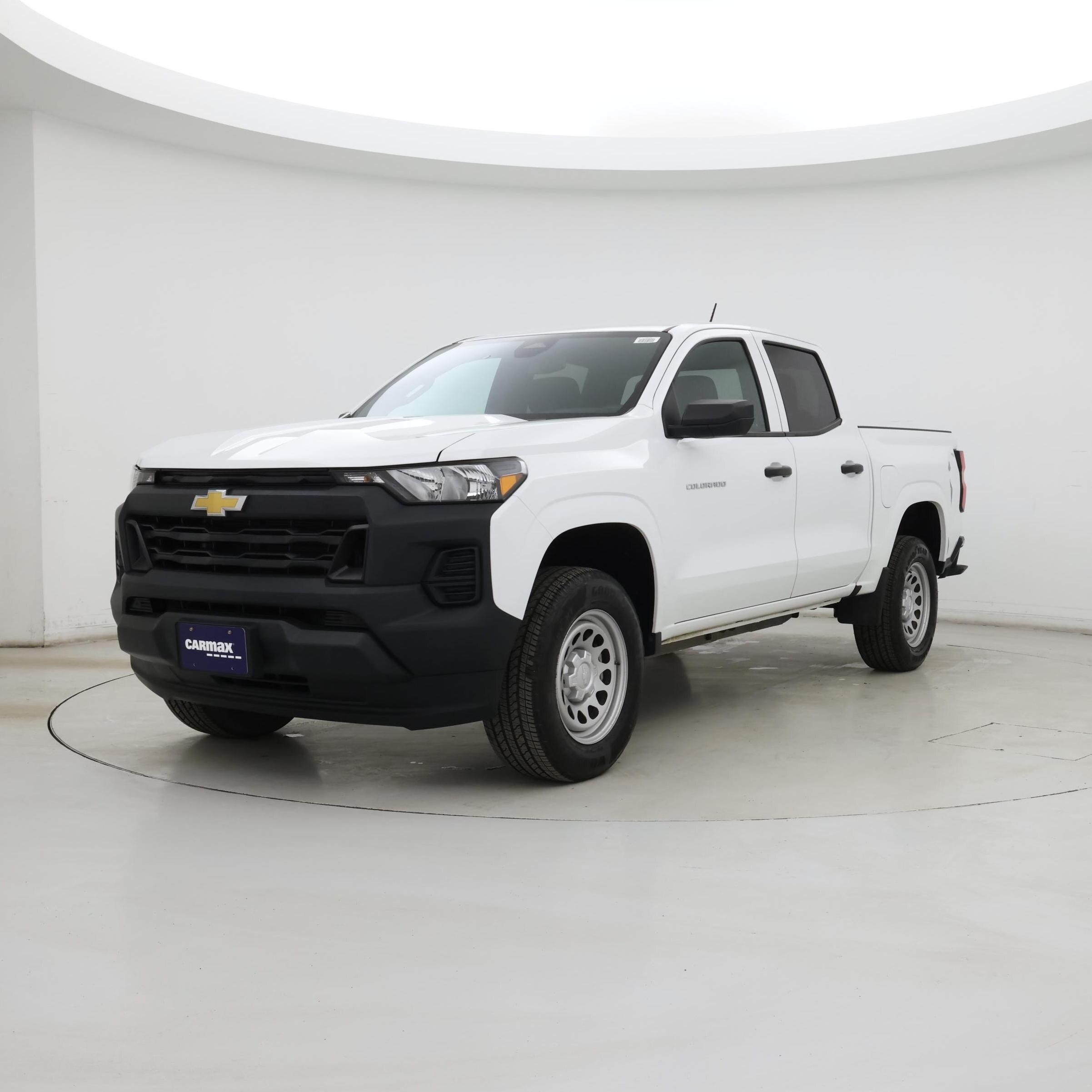 Thumbnail: 2023 Chevrolet Colorado - 4