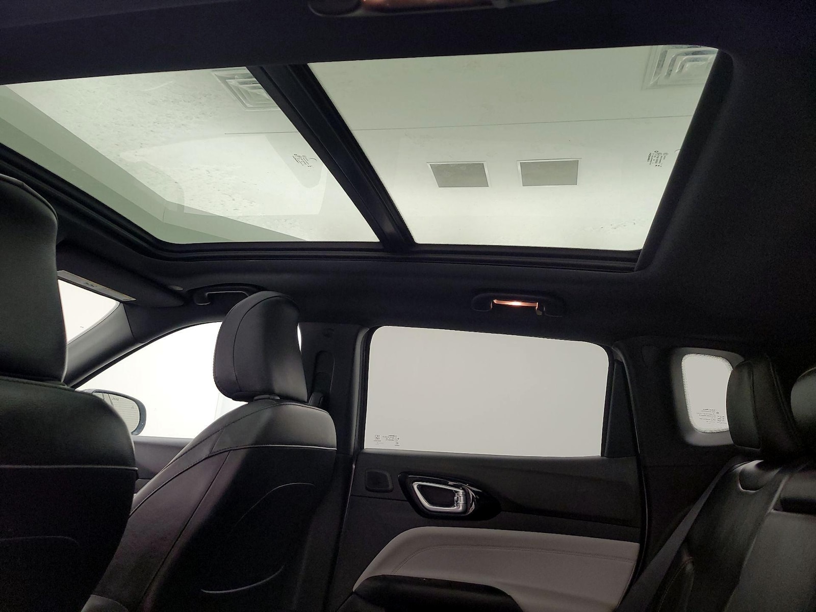 2023 Jeep Compass Limited - Photo 24