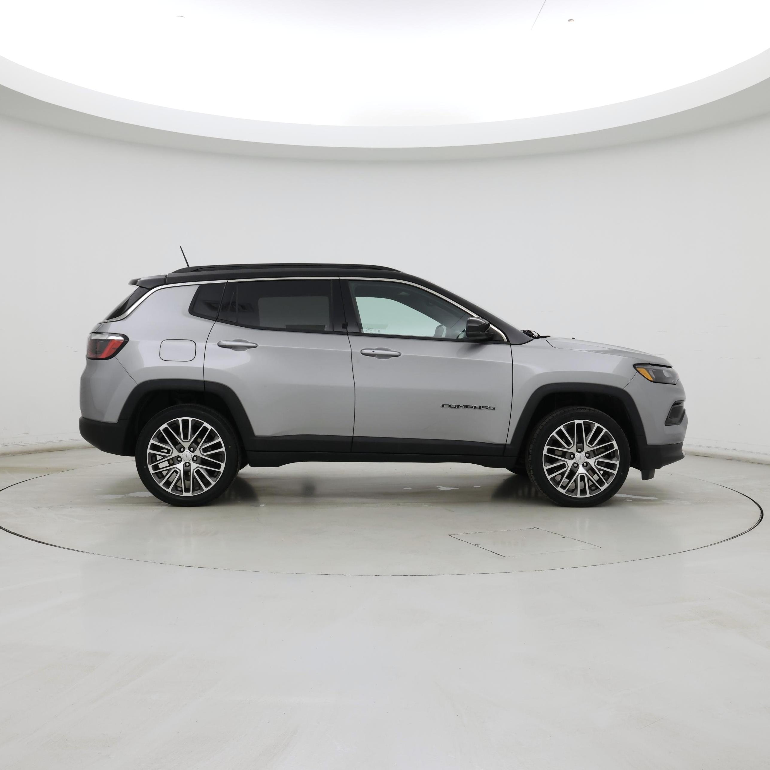Thumbnail: 2023 Jeep Compass - 7