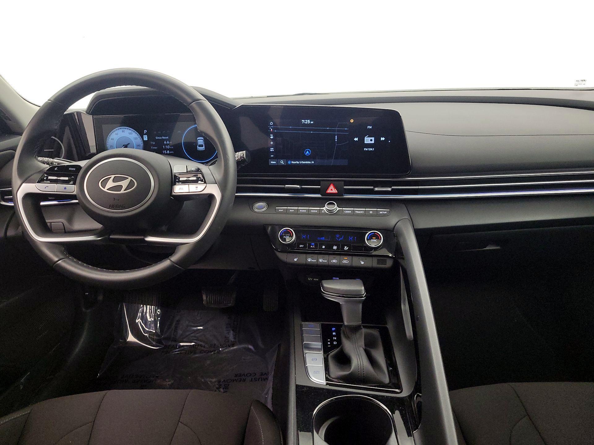 Thumbnail: 2025 Hyundai Elantra - 9