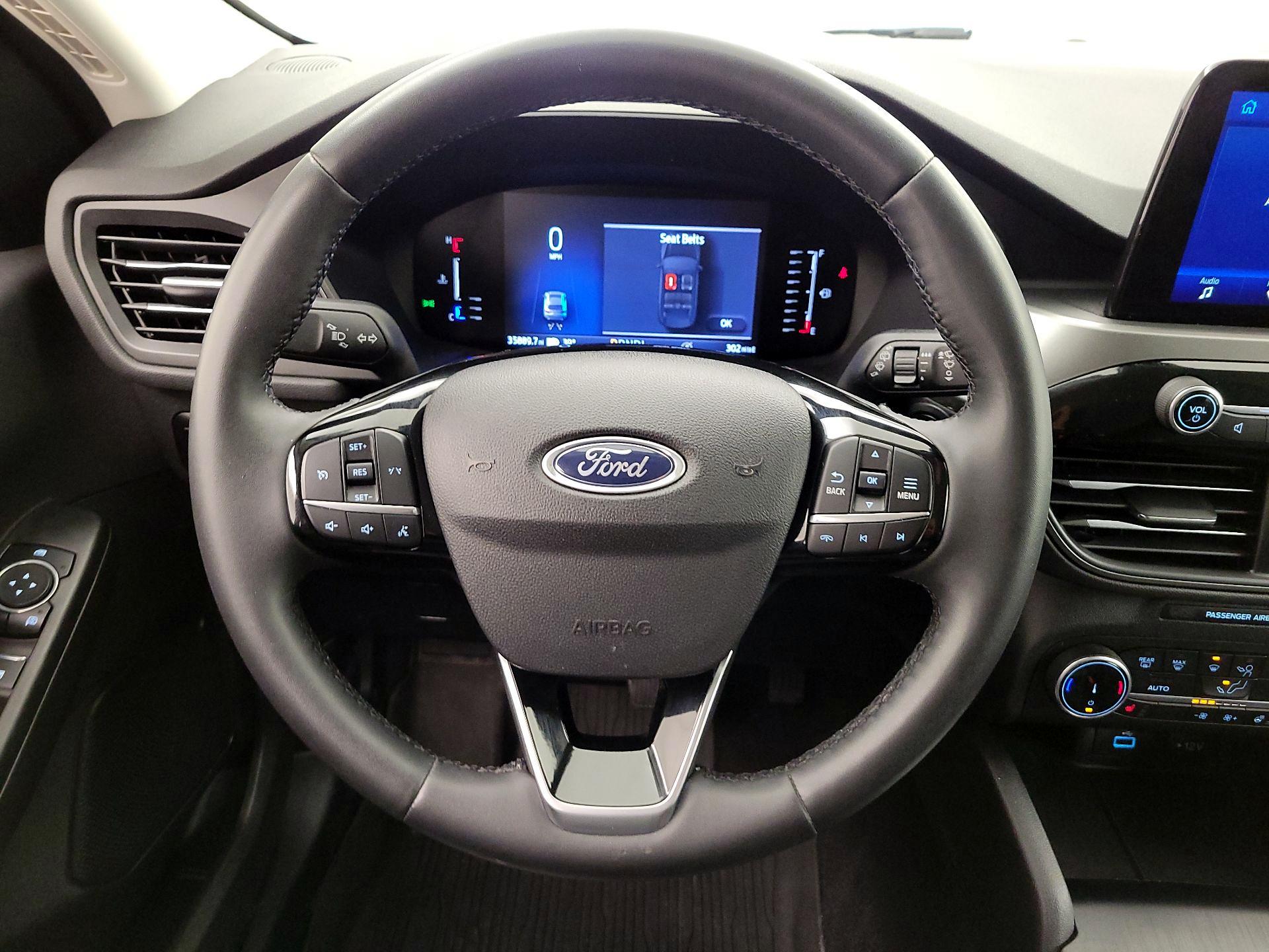 Thumbnail: 2023 Ford Escape - 10