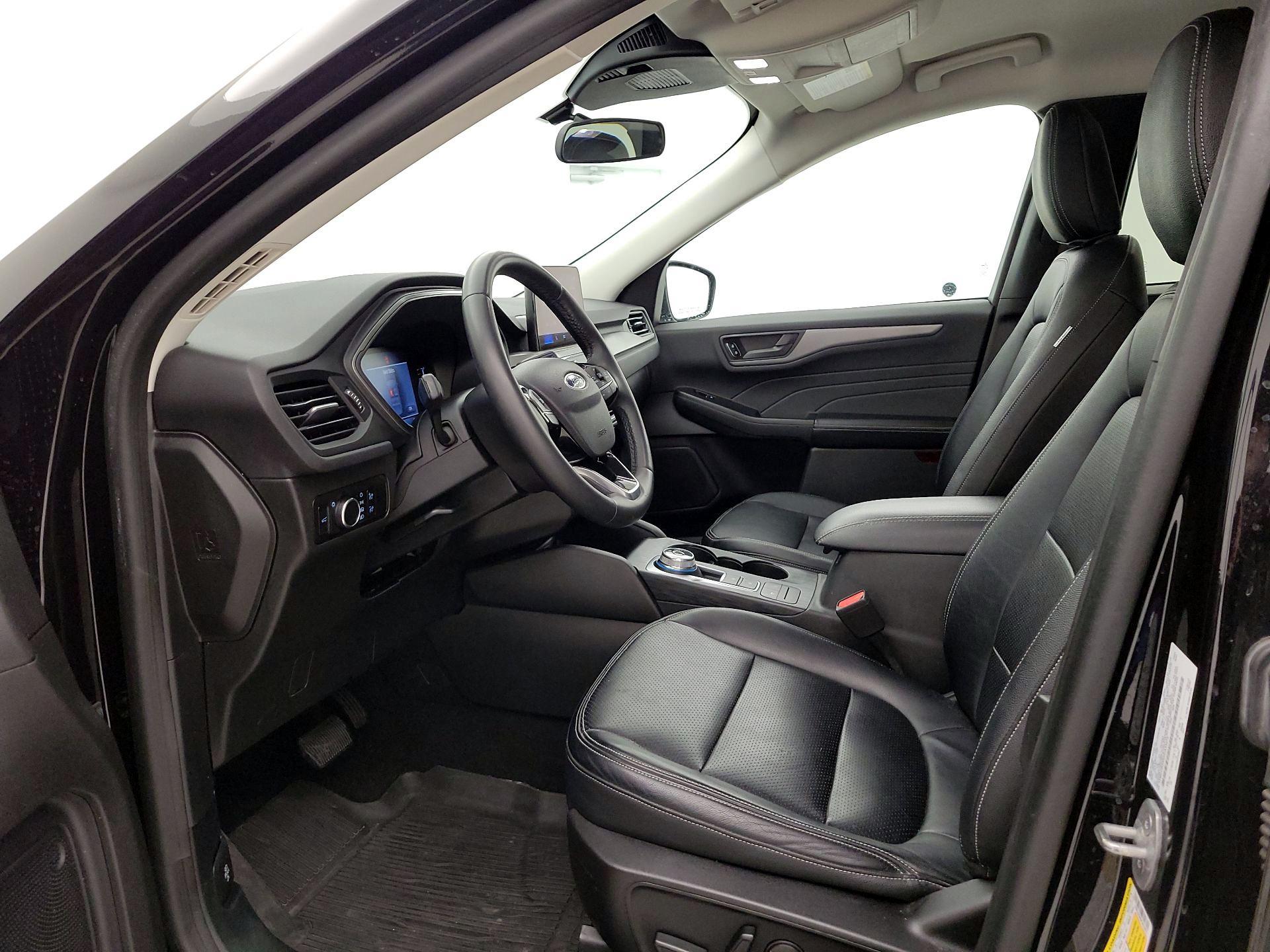 Thumbnail: 2023 Ford Escape - 11