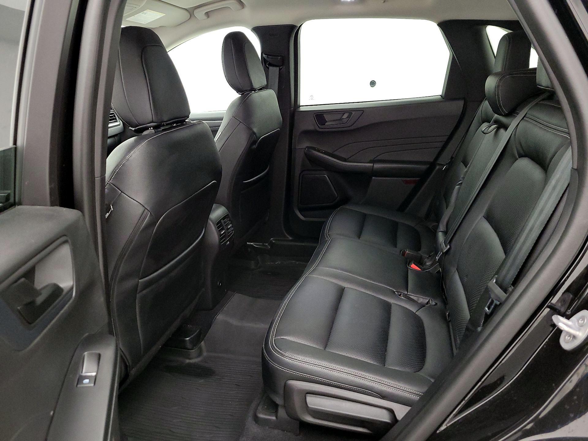 Thumbnail: 2023 Ford Escape - 19