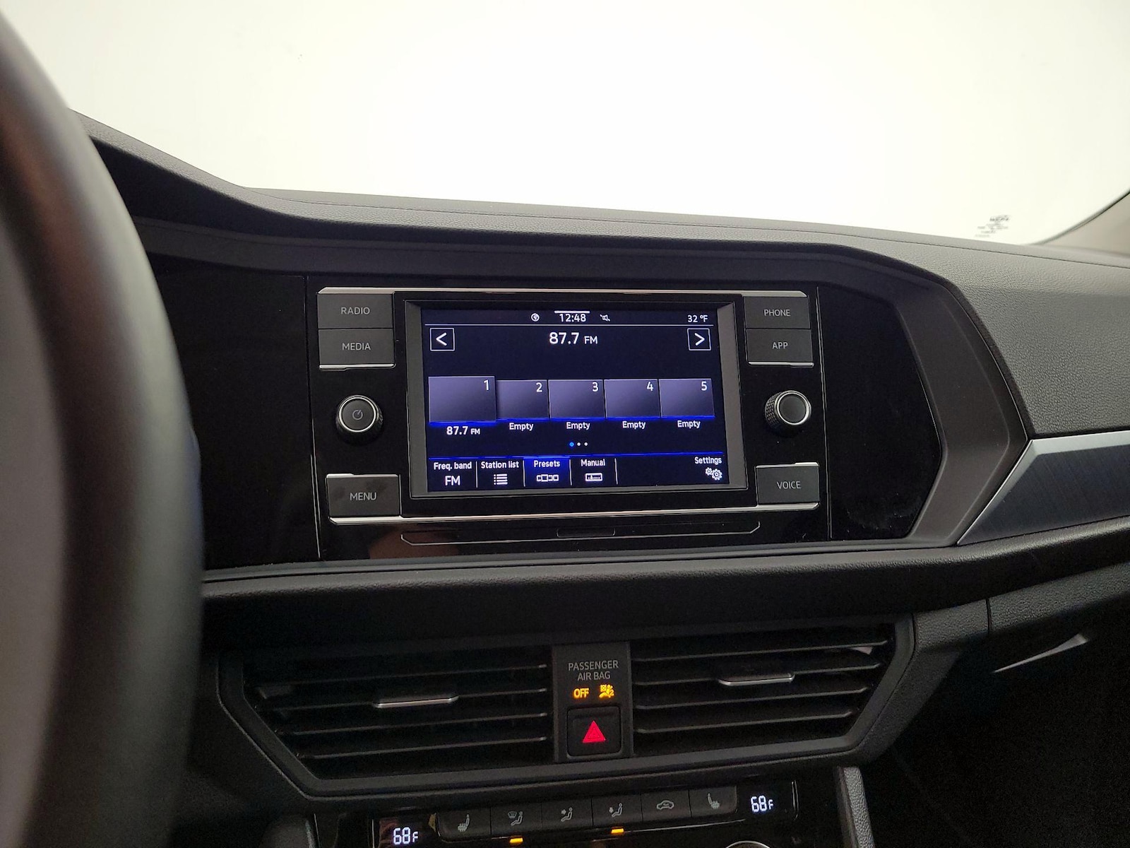 2024 Volkswagen Jetta SE - Photo 16