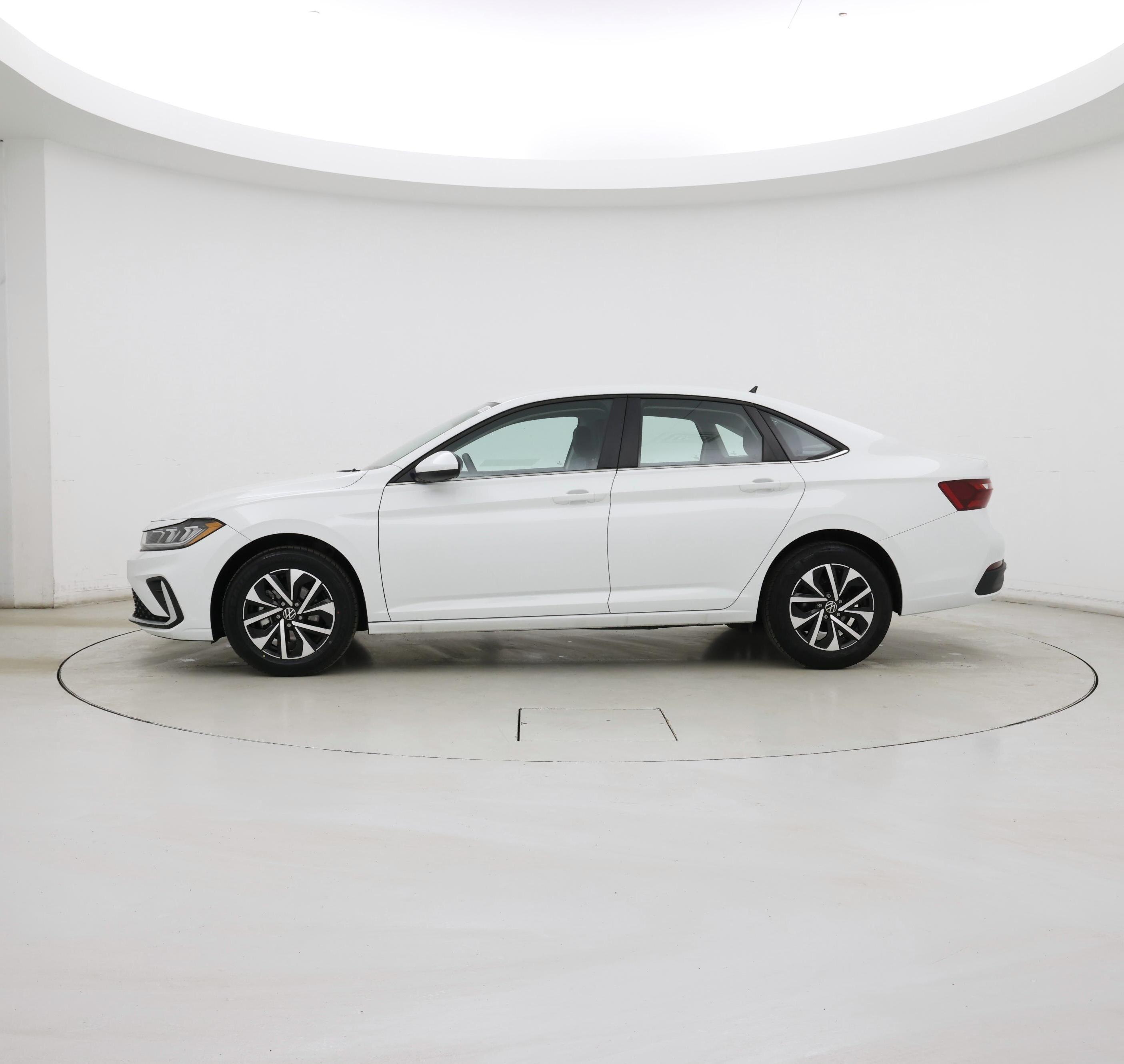 Thumbnail: 2025 Volkswagen Jetta - 3