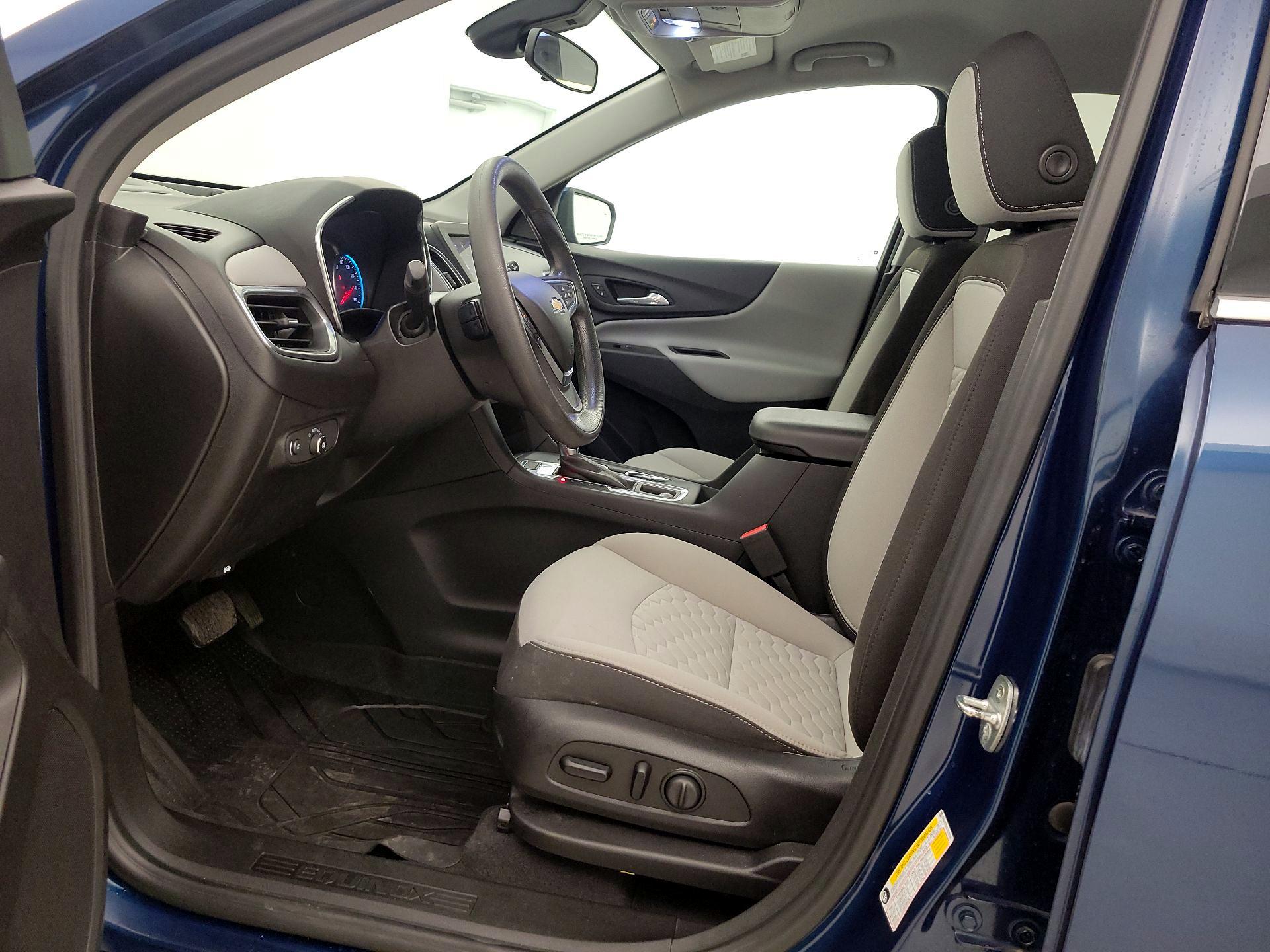 Thumbnail: 2020 Chevrolet Equinox - 11