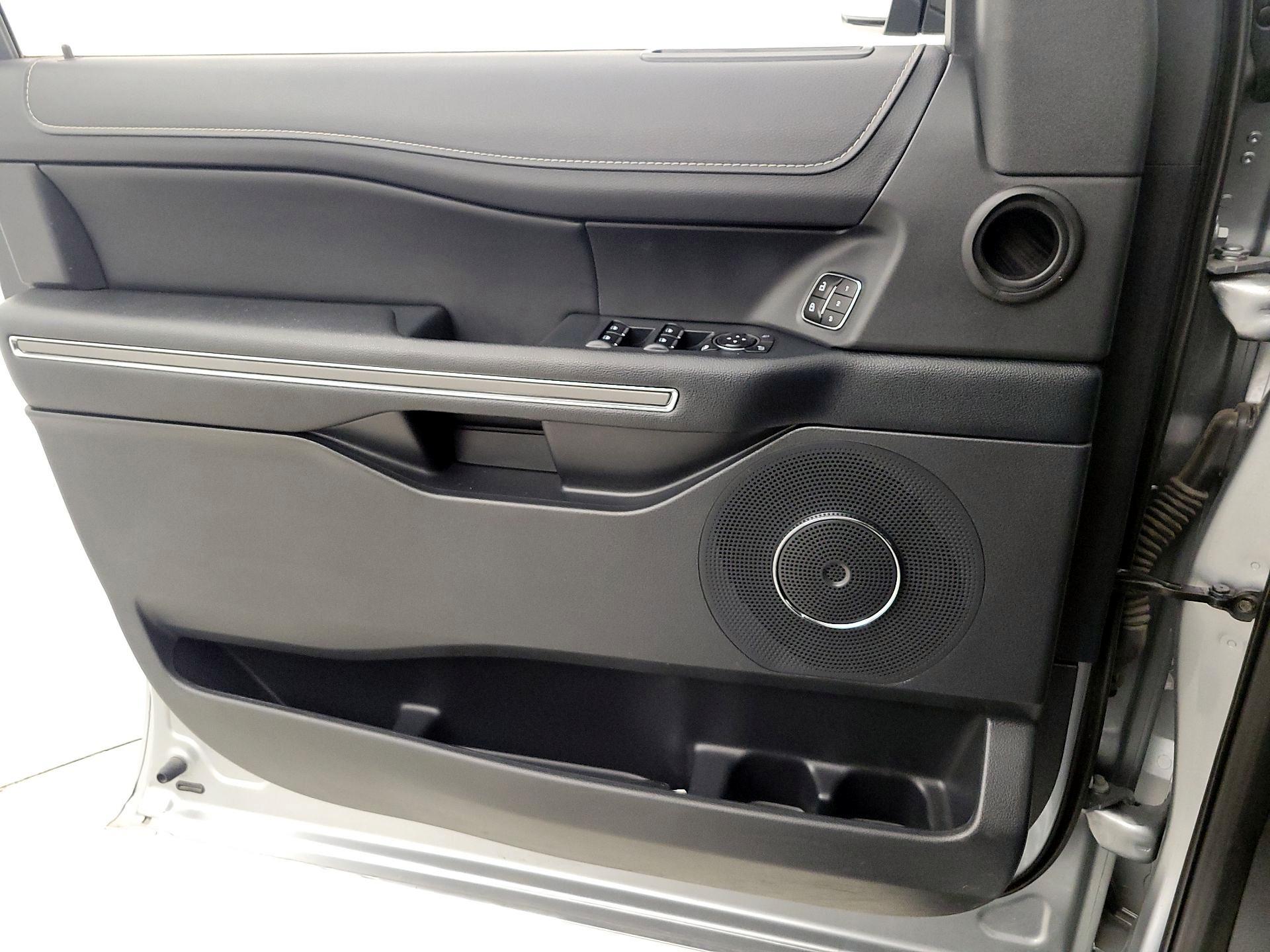 Thumbnail: 2024 Ford Expedition MAX - 12