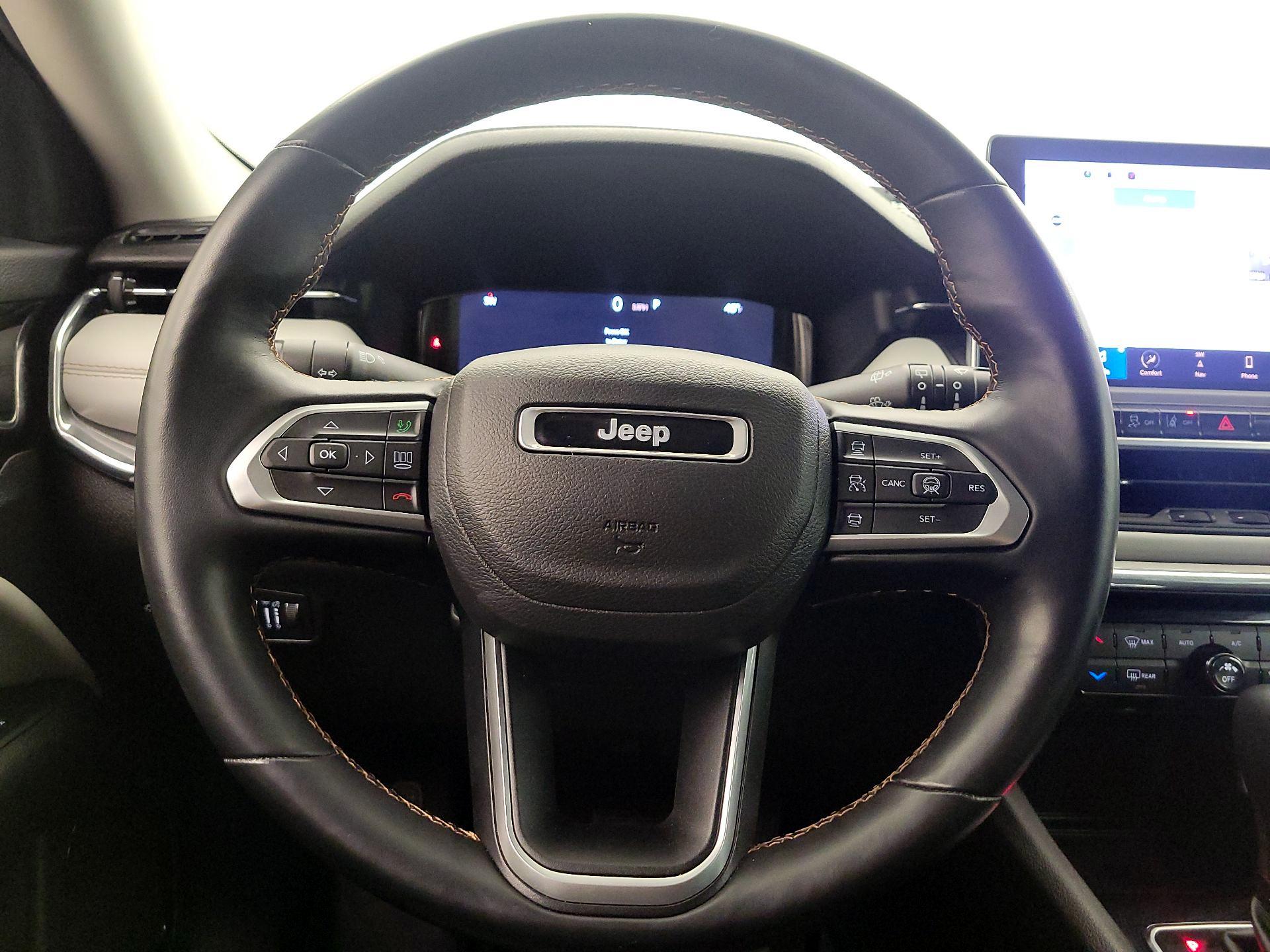 Thumbnail: 2022 Jeep Compass - 10