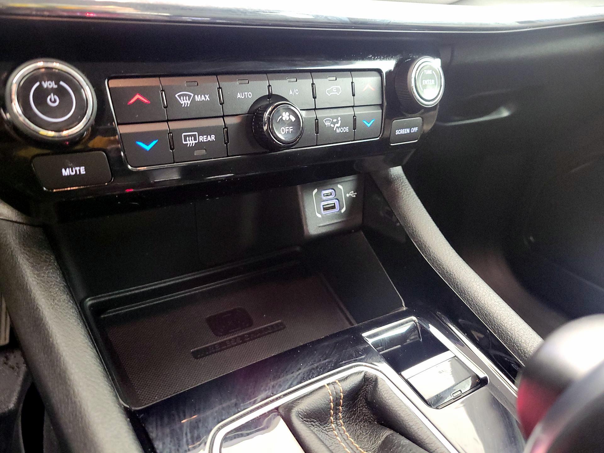 Thumbnail: 2022 Jeep Compass - 19